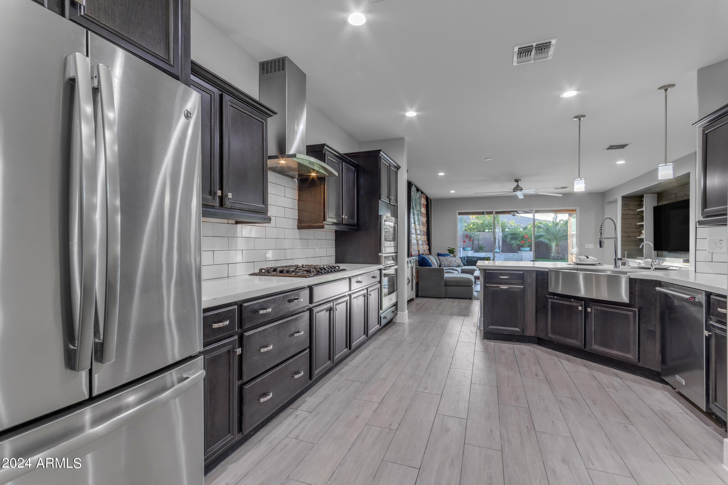 7738 S RESEDA Street