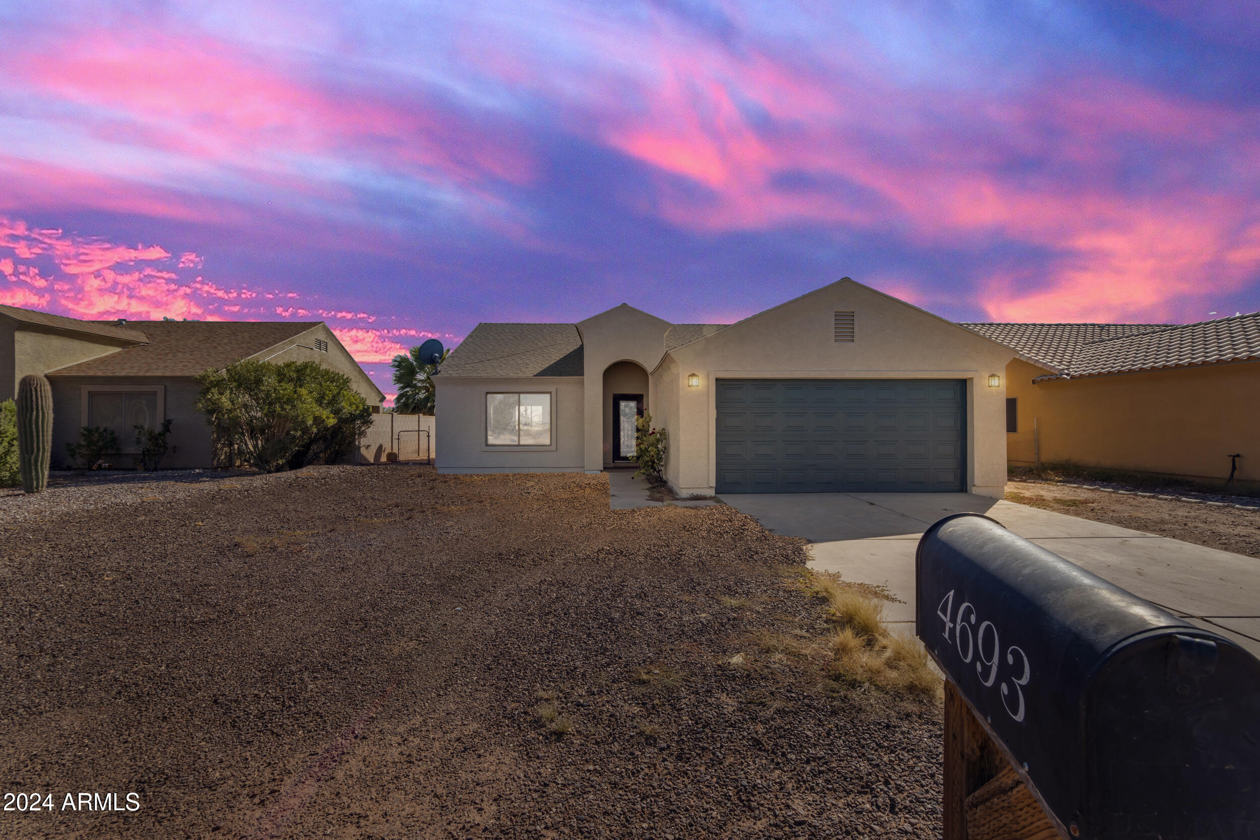 4693 E APPALOOSA Drive