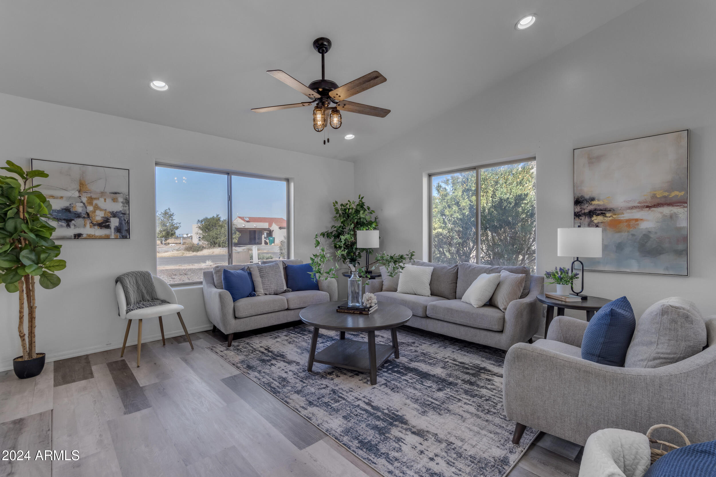 4693 E APPALOOSA Drive