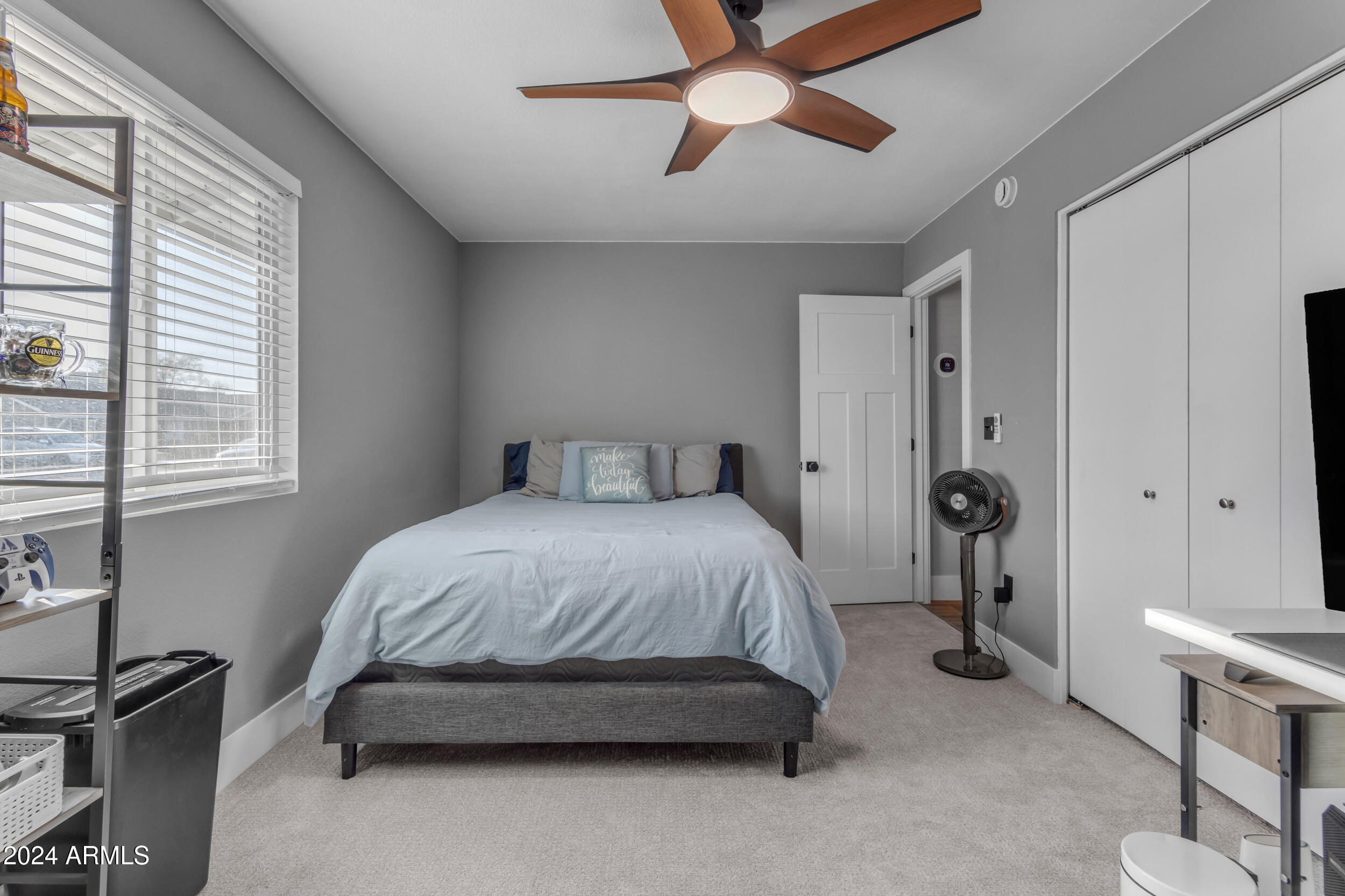 2218 E DRAGOON Avenue