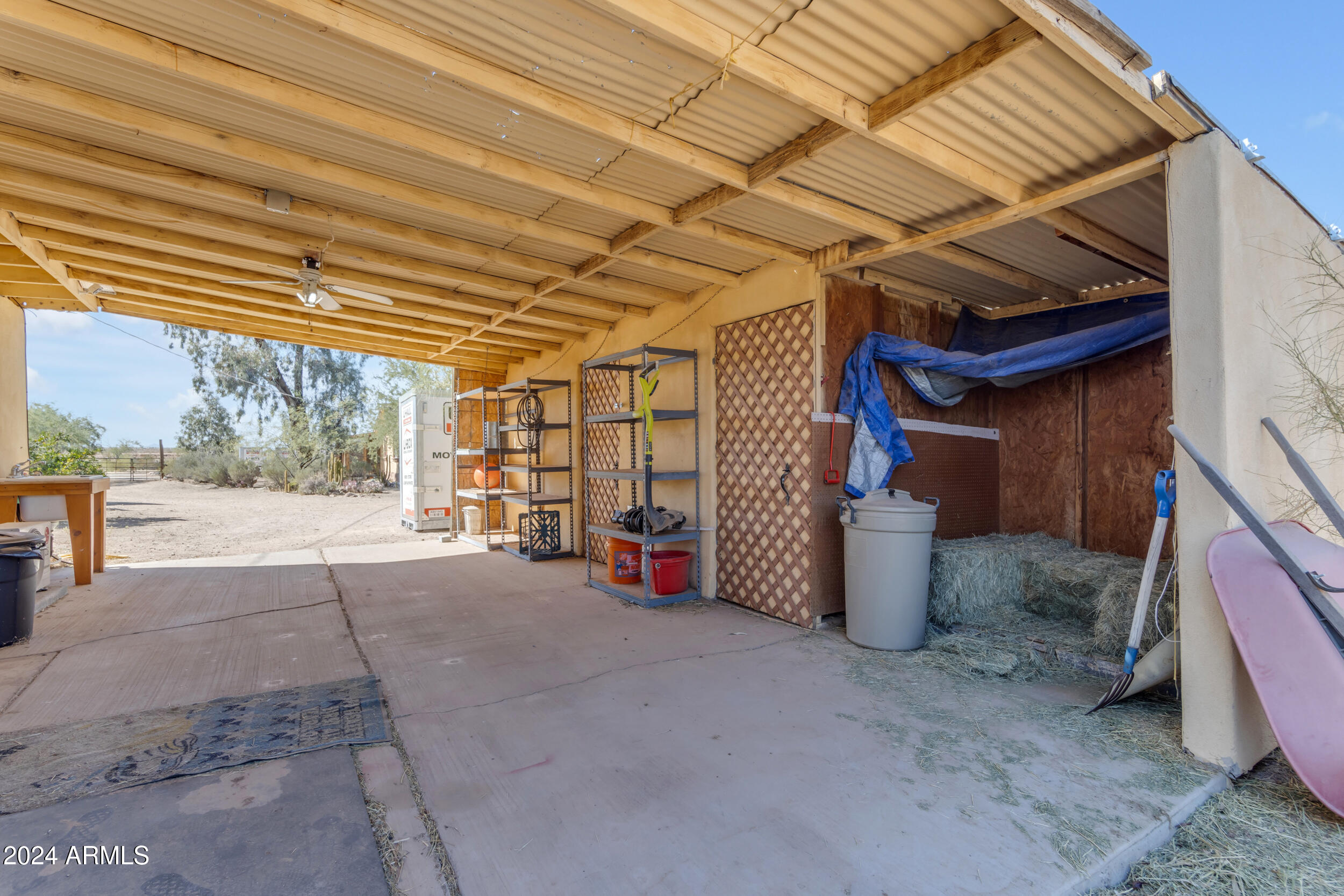 11475 N RHODES Court