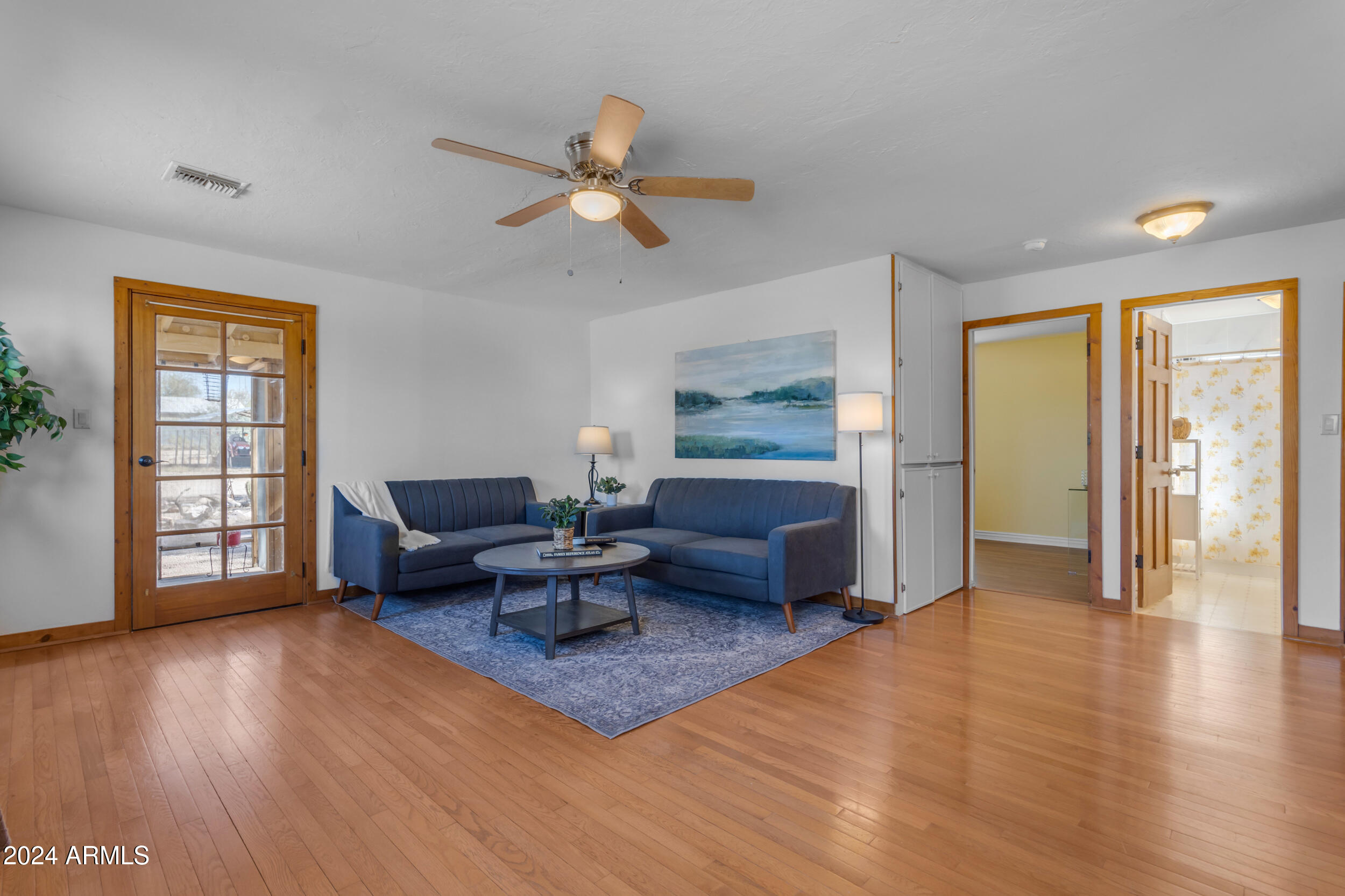 11475 N RHODES Court