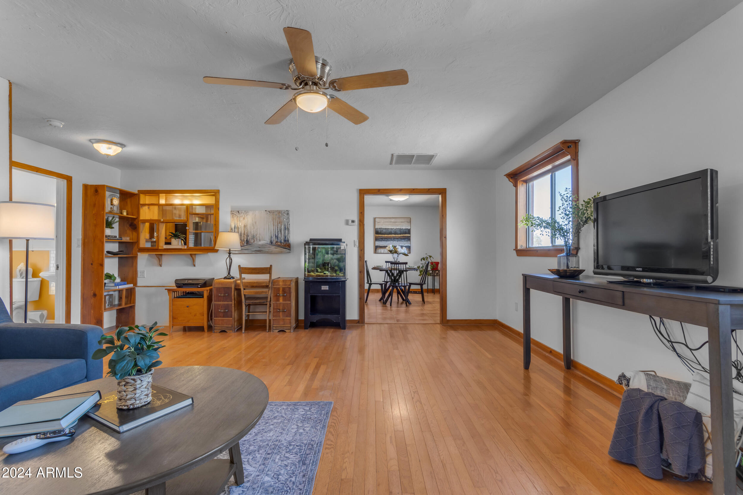 11475 N RHODES Court