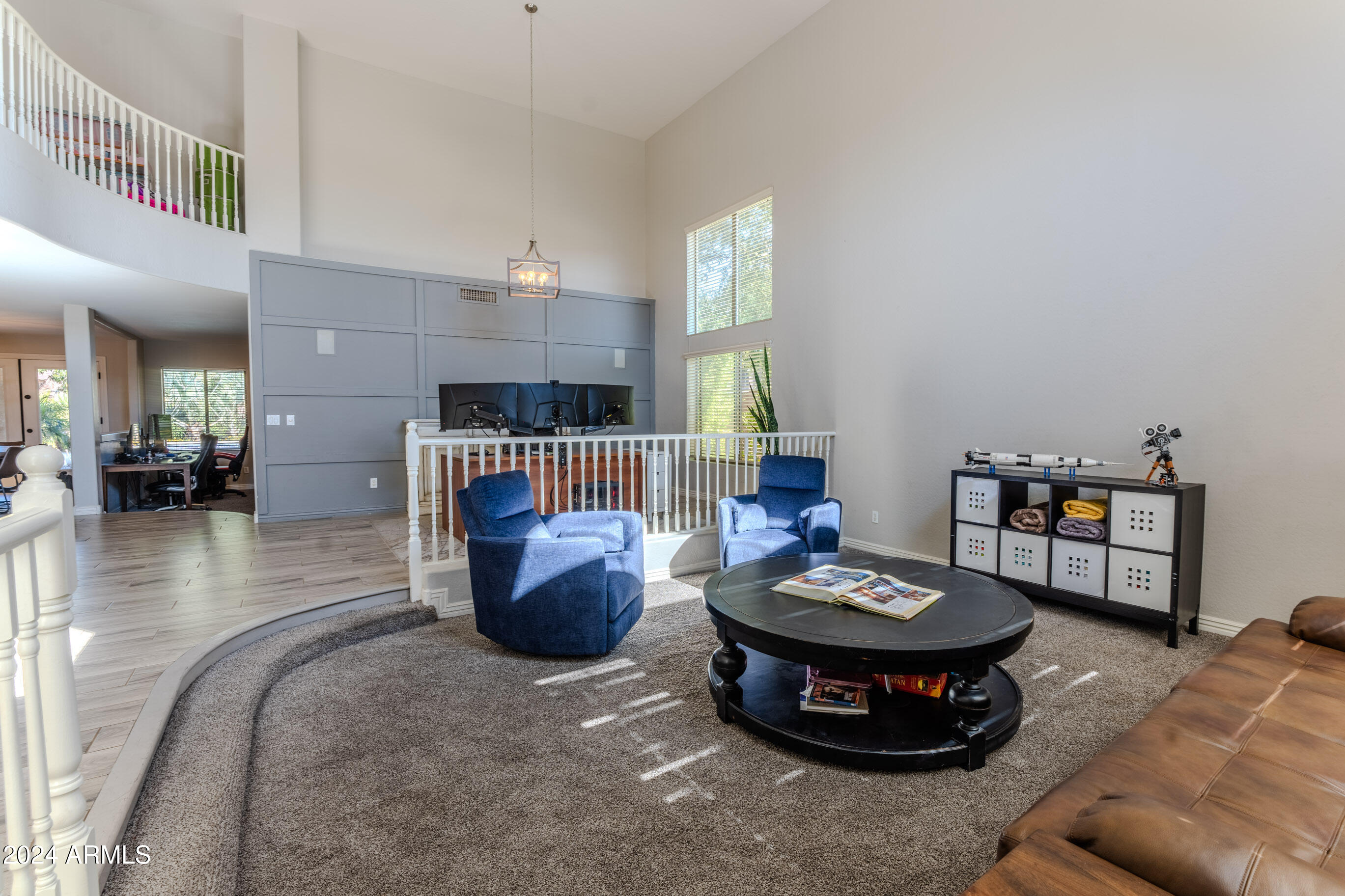 1724 E COCONINO Drive