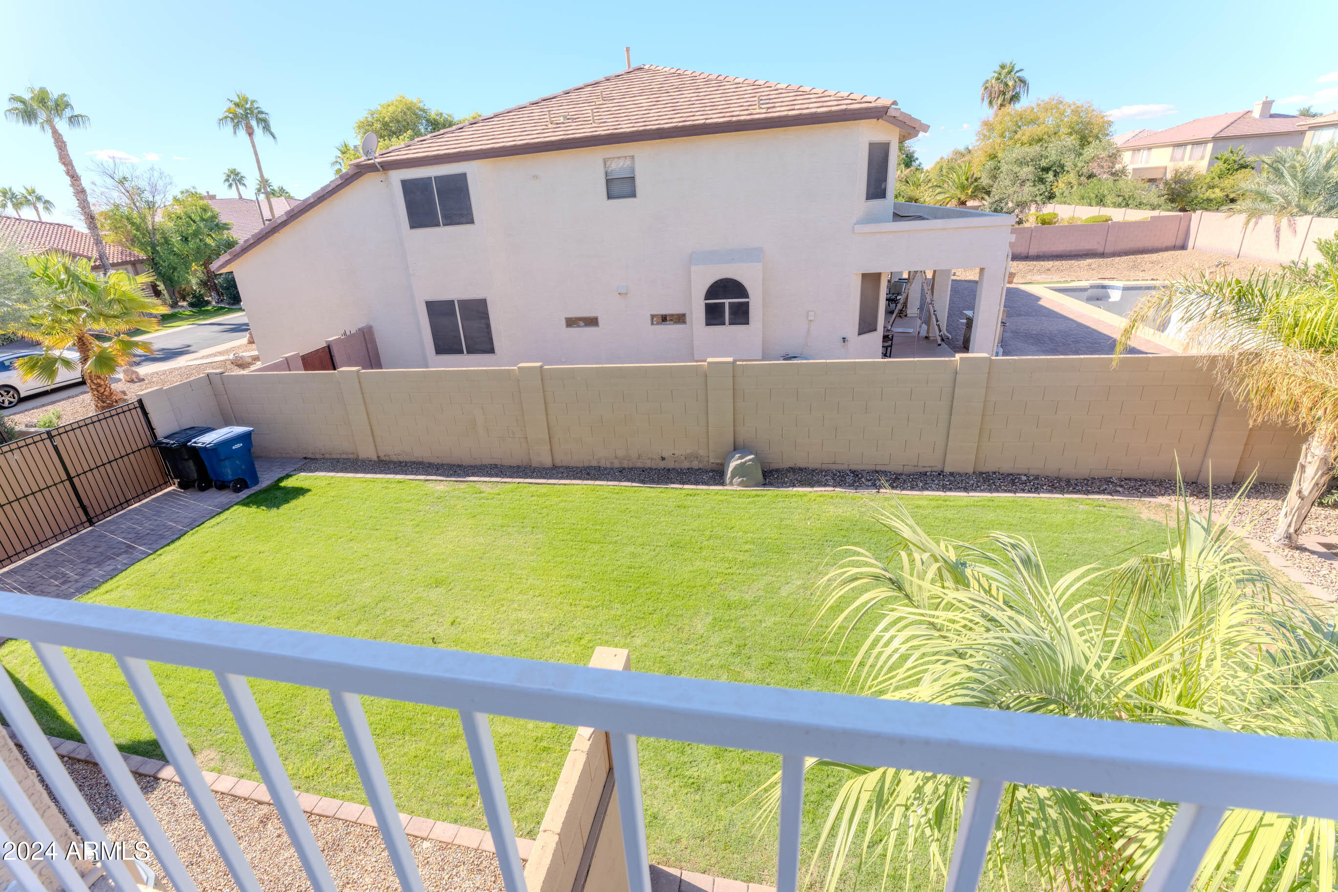 1724 E COCONINO Drive