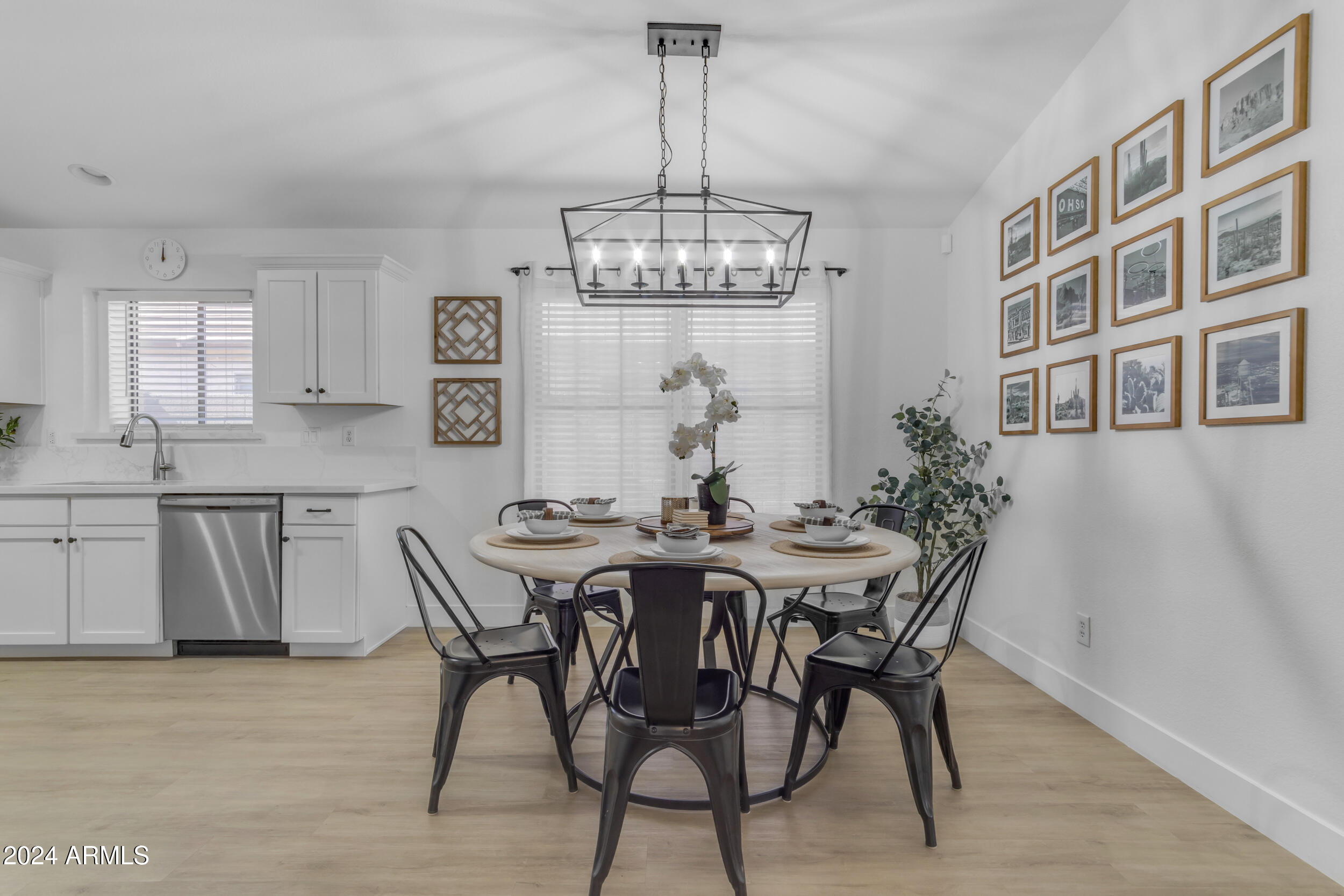 2168 E ARABIAN Drive