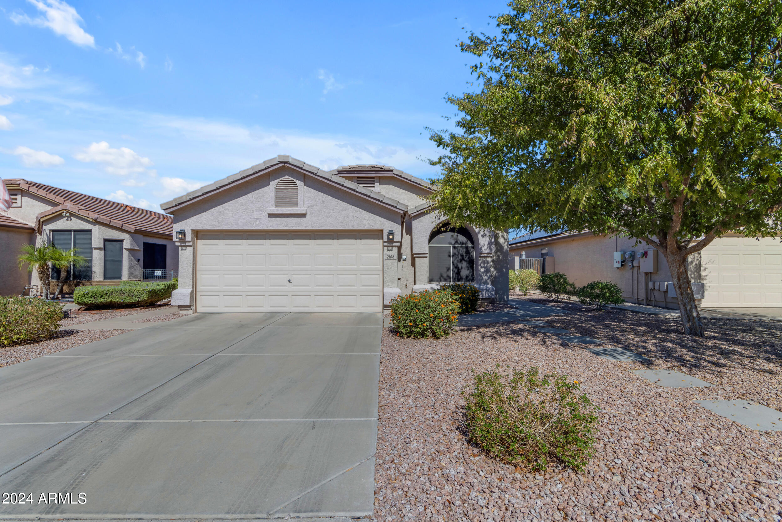 2168 E ARABIAN Drive