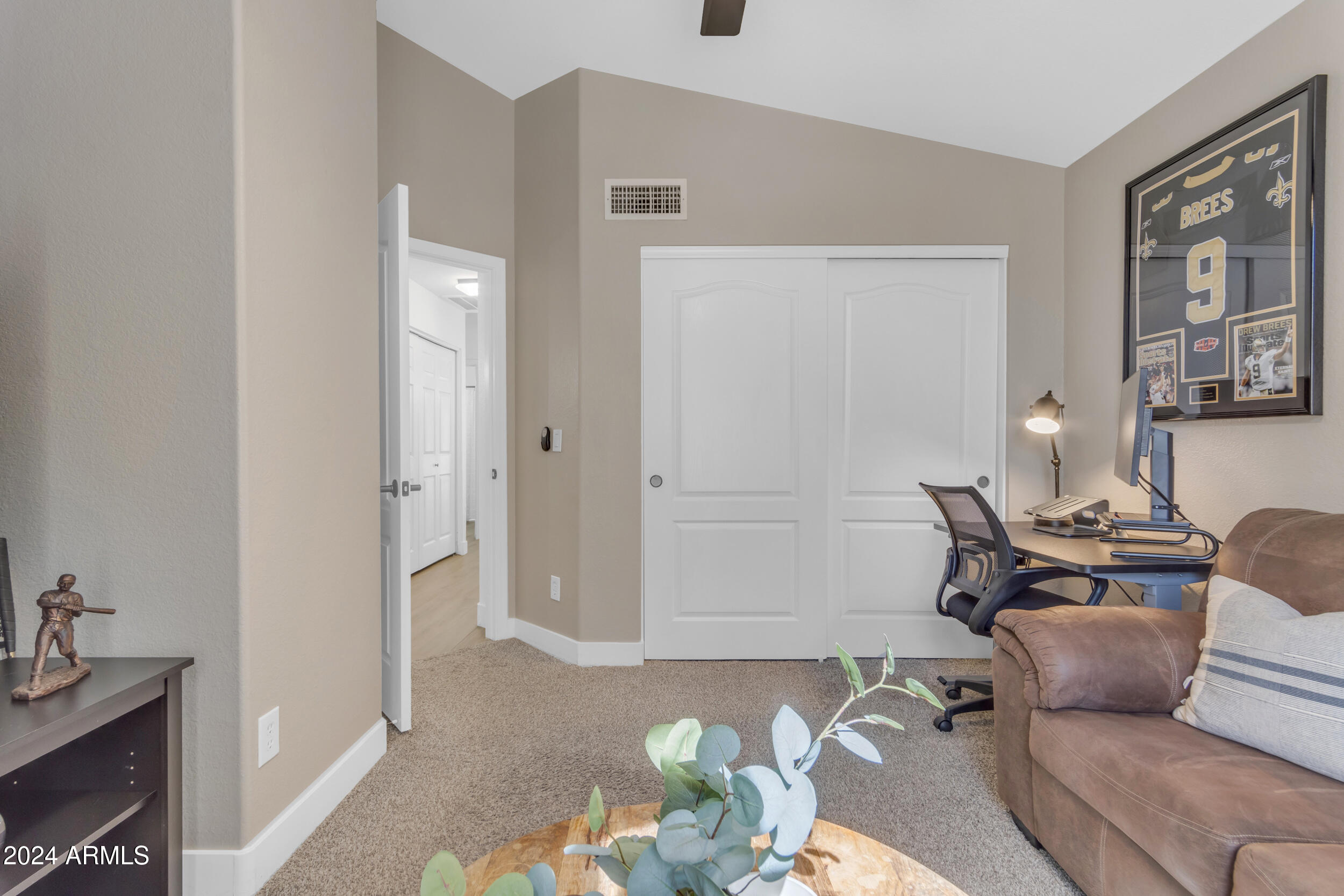 2168 E ARABIAN Drive