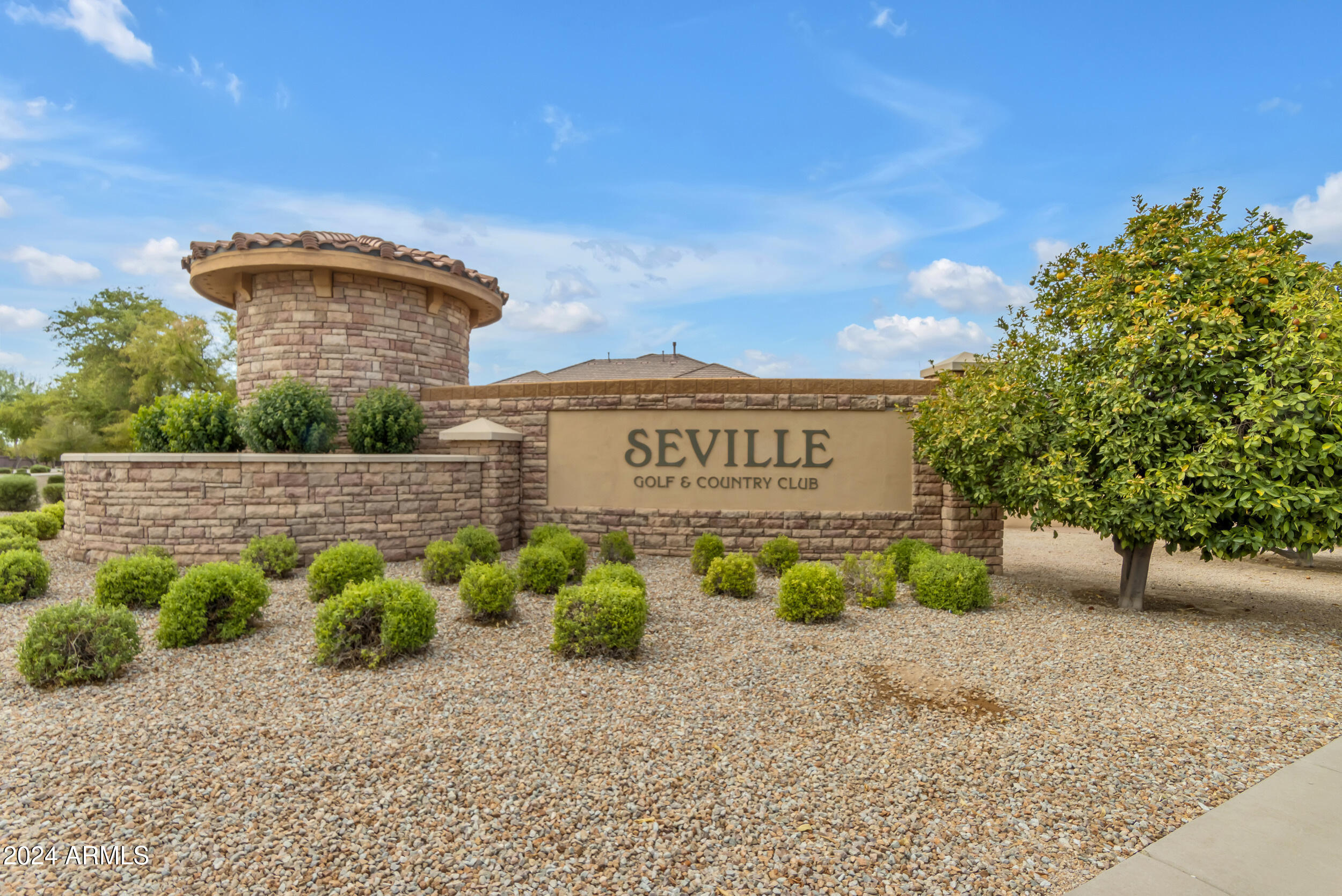 4184 E MEADOWVIEW Drive