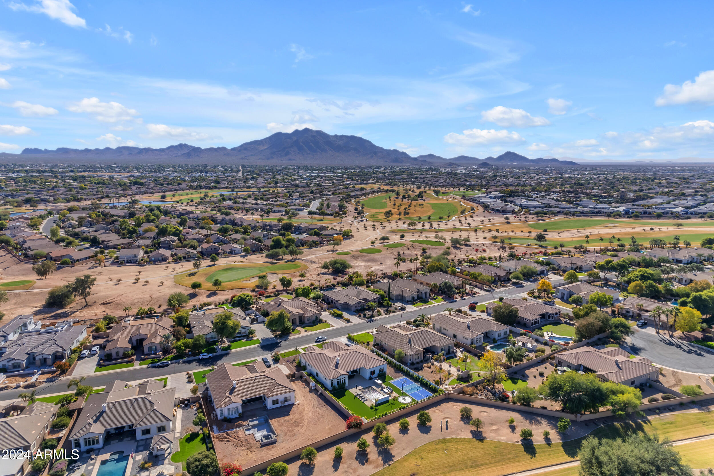 4184 E MEADOWVIEW Drive