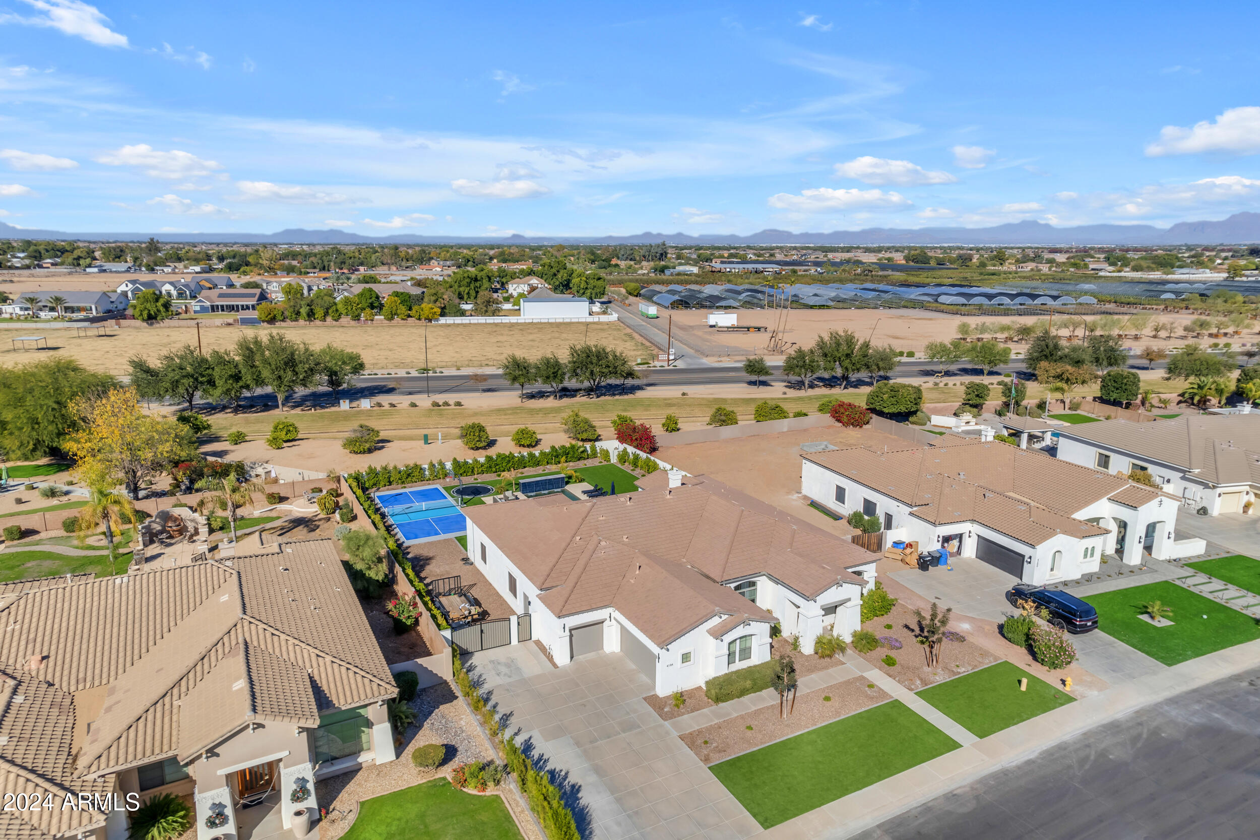 4184 E MEADOWVIEW Drive