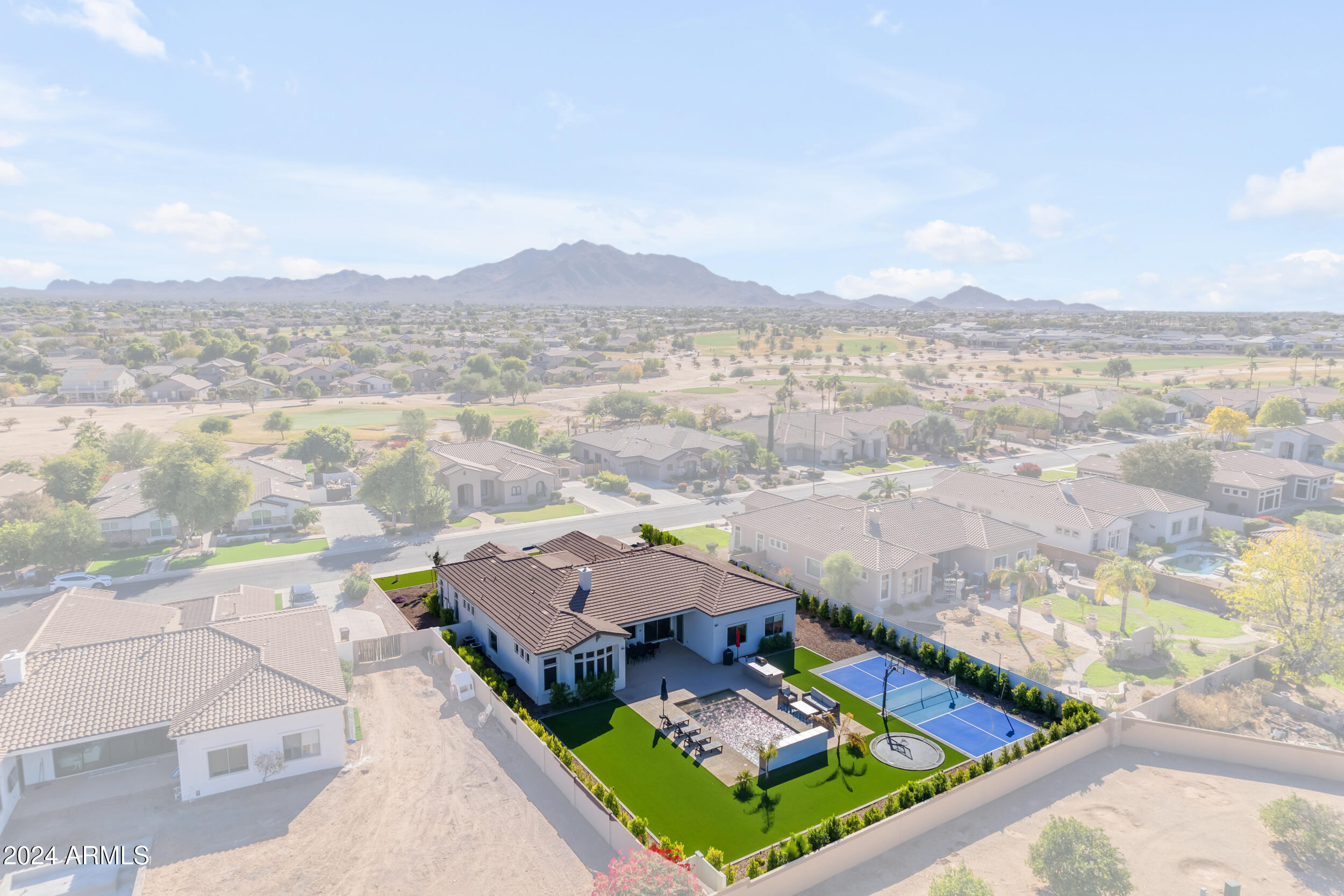 4184 E MEADOWVIEW Drive