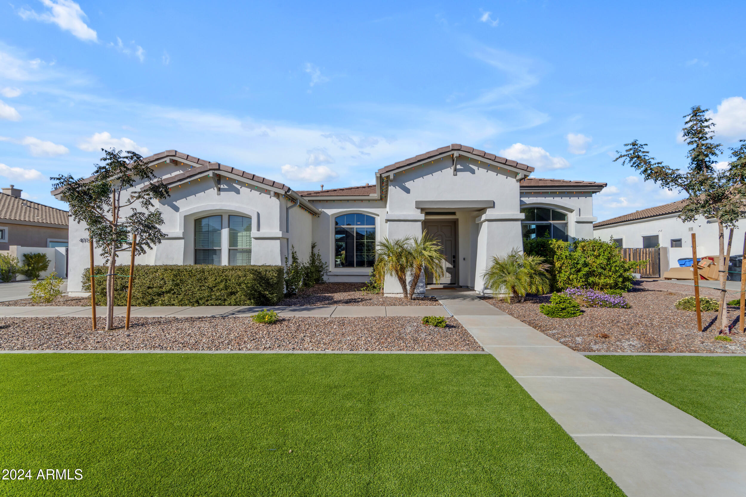 4184 E MEADOWVIEW Drive
