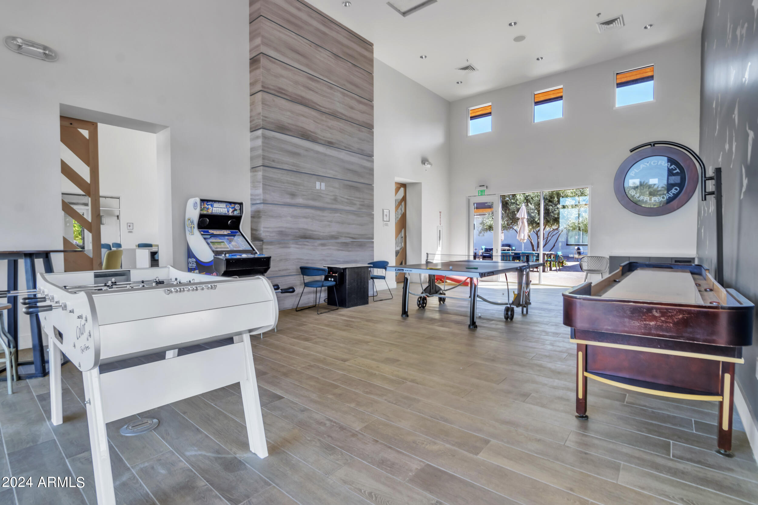 10050 E TIBURON Avenue