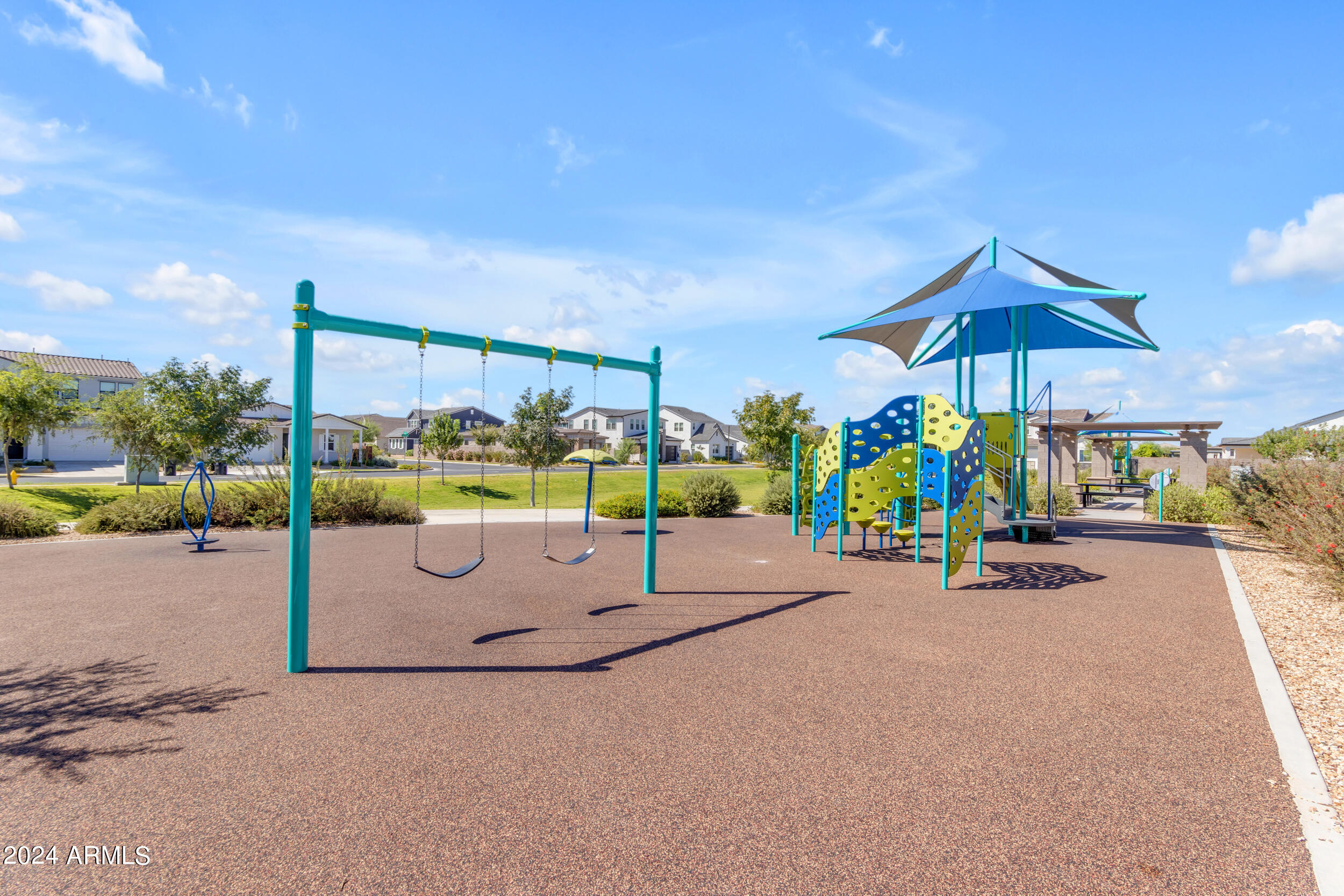 10050 E TIBURON Avenue