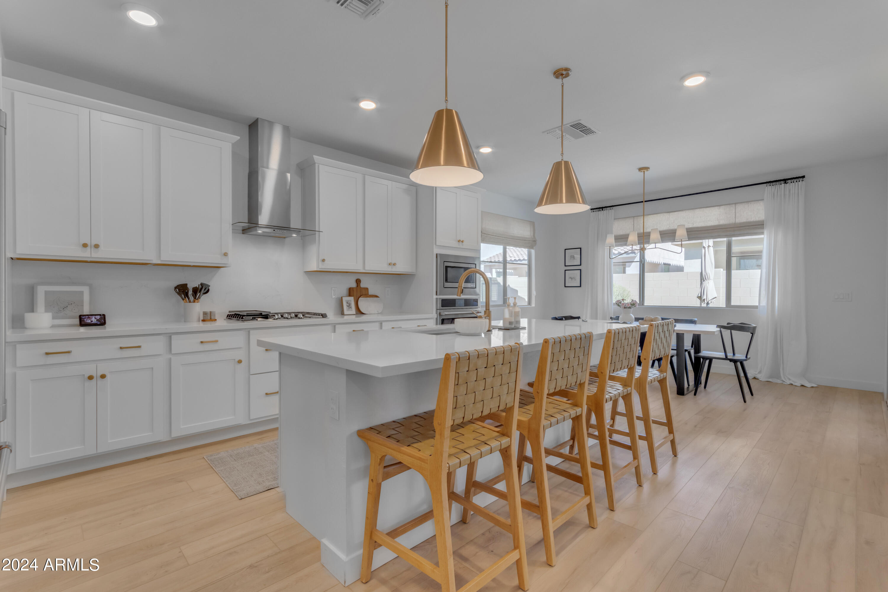 10050 E TIBURON Avenue