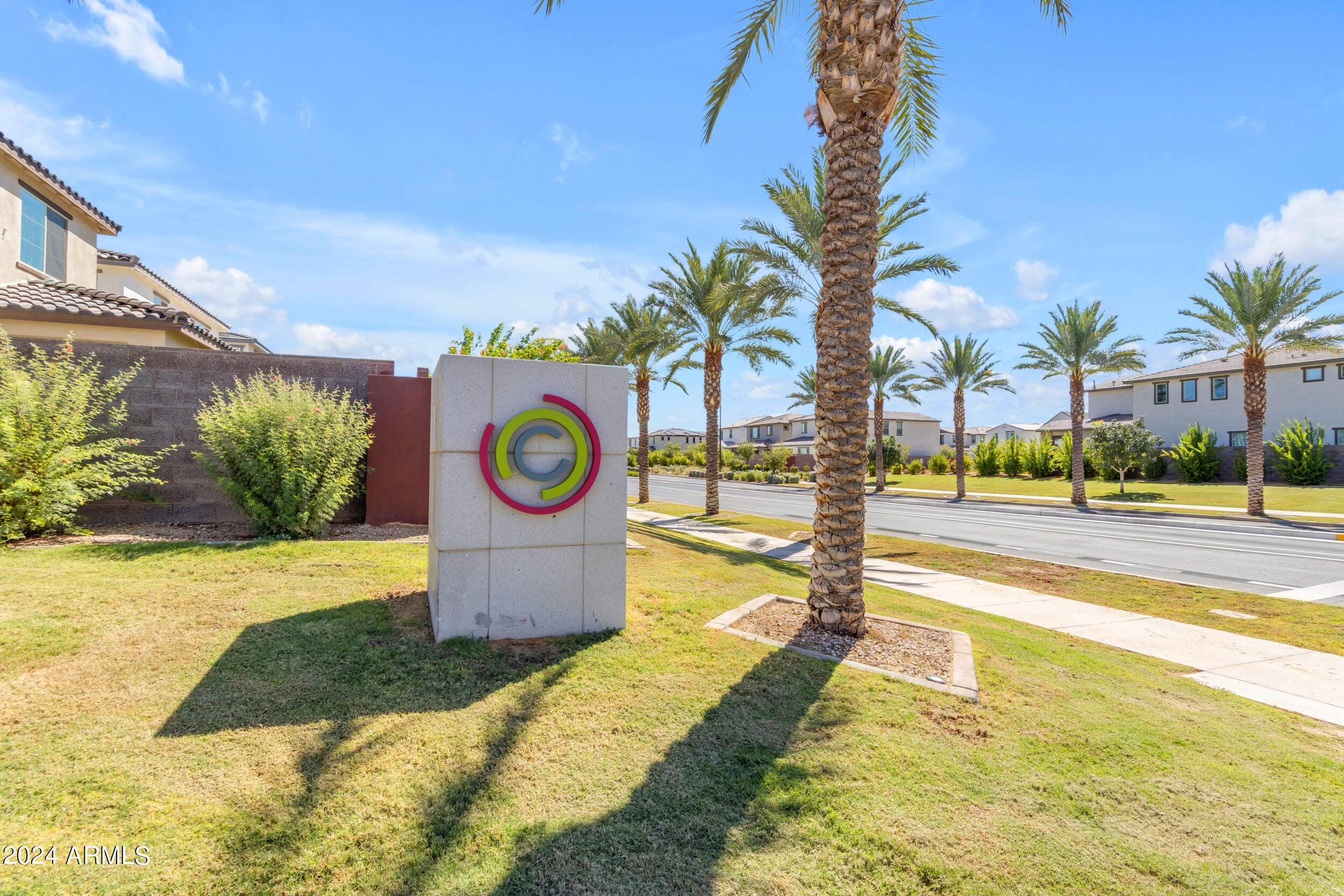 10050 E TIBURON Avenue