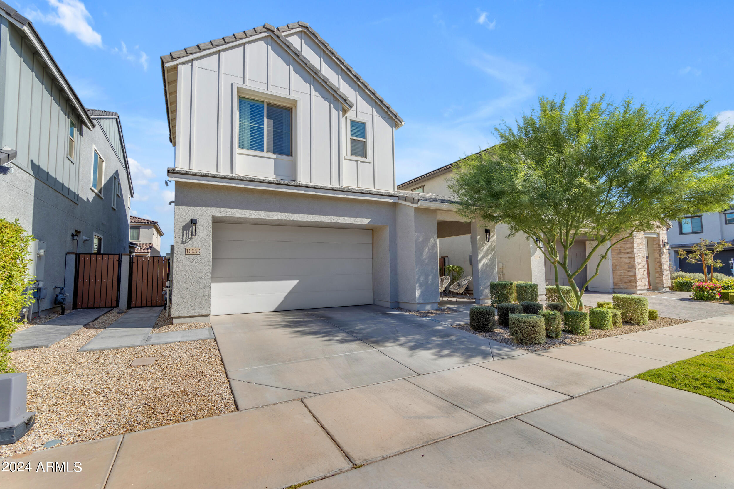 10050 E TIBURON Avenue