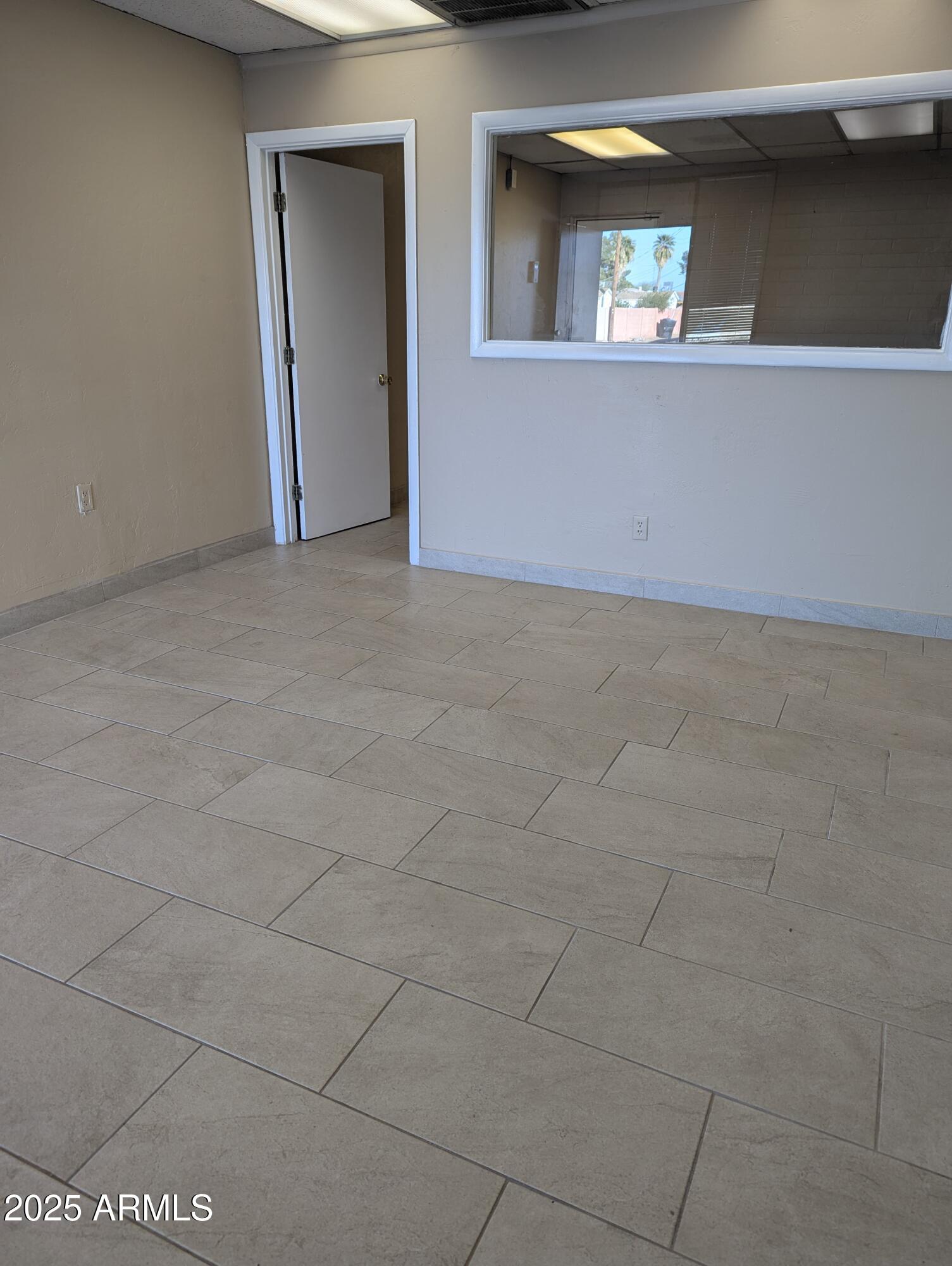 6245 N 35TH Avenue, 7