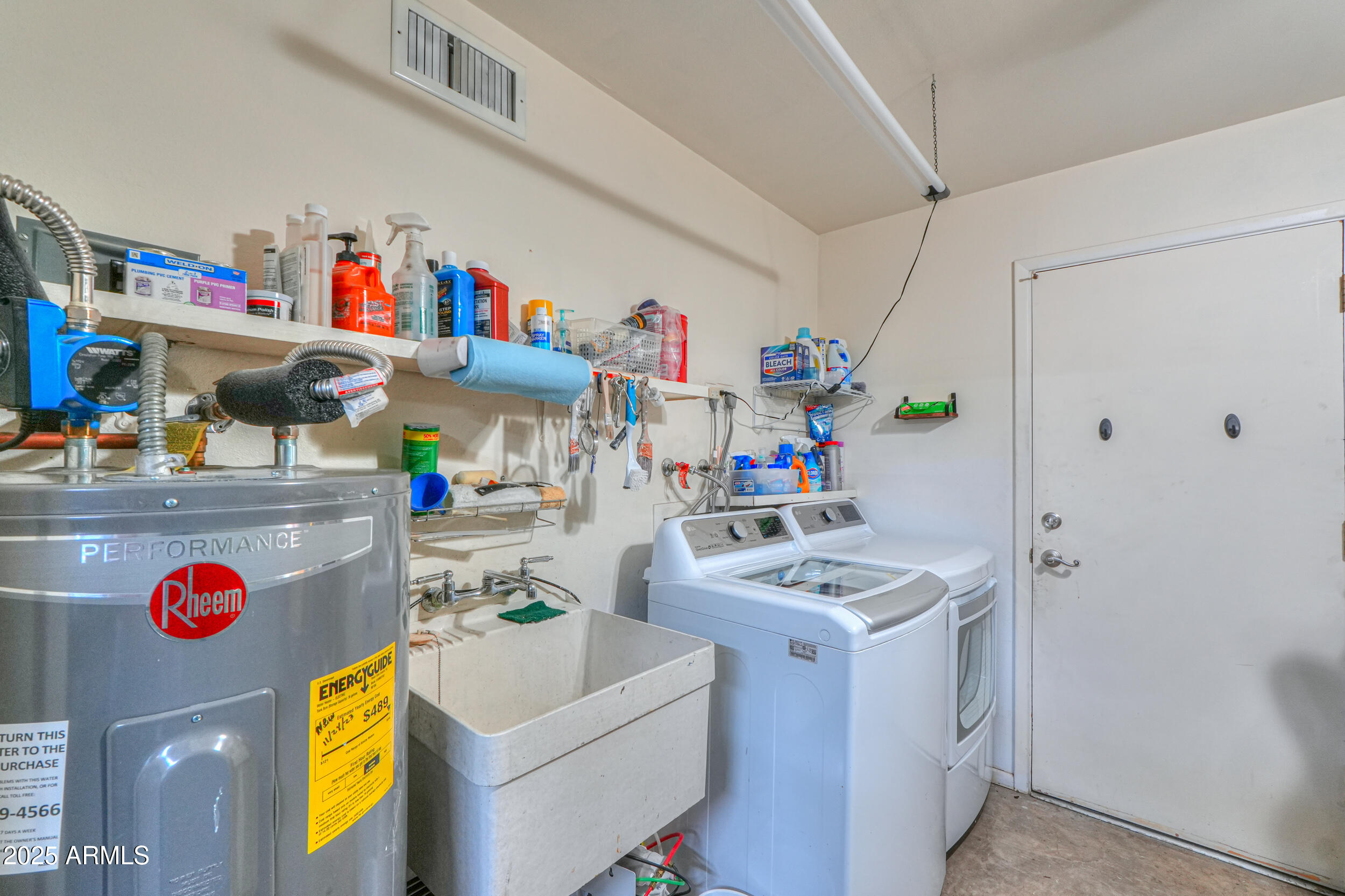 6319 E DUNCAN Street