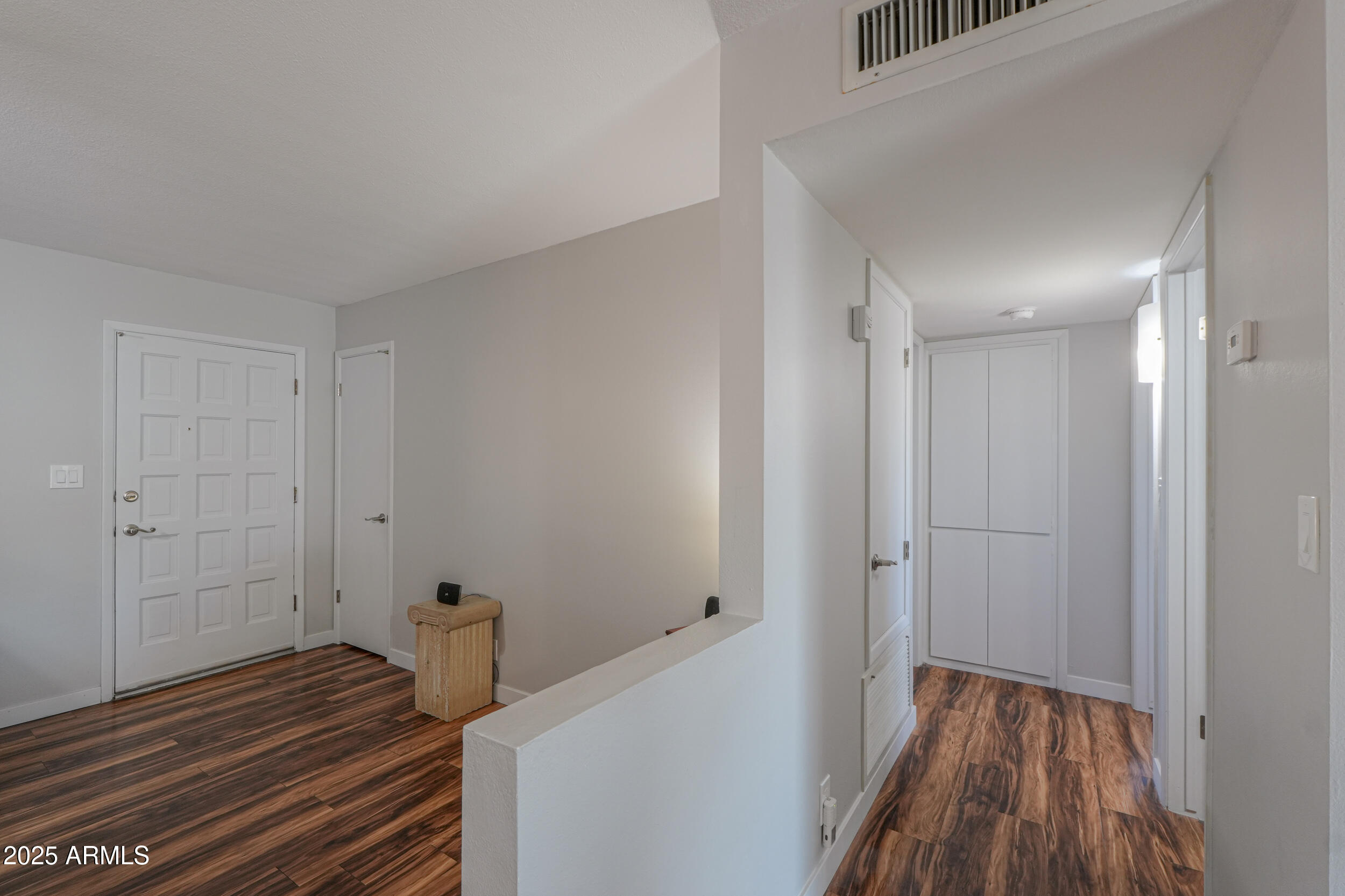 6319 E DUNCAN Street