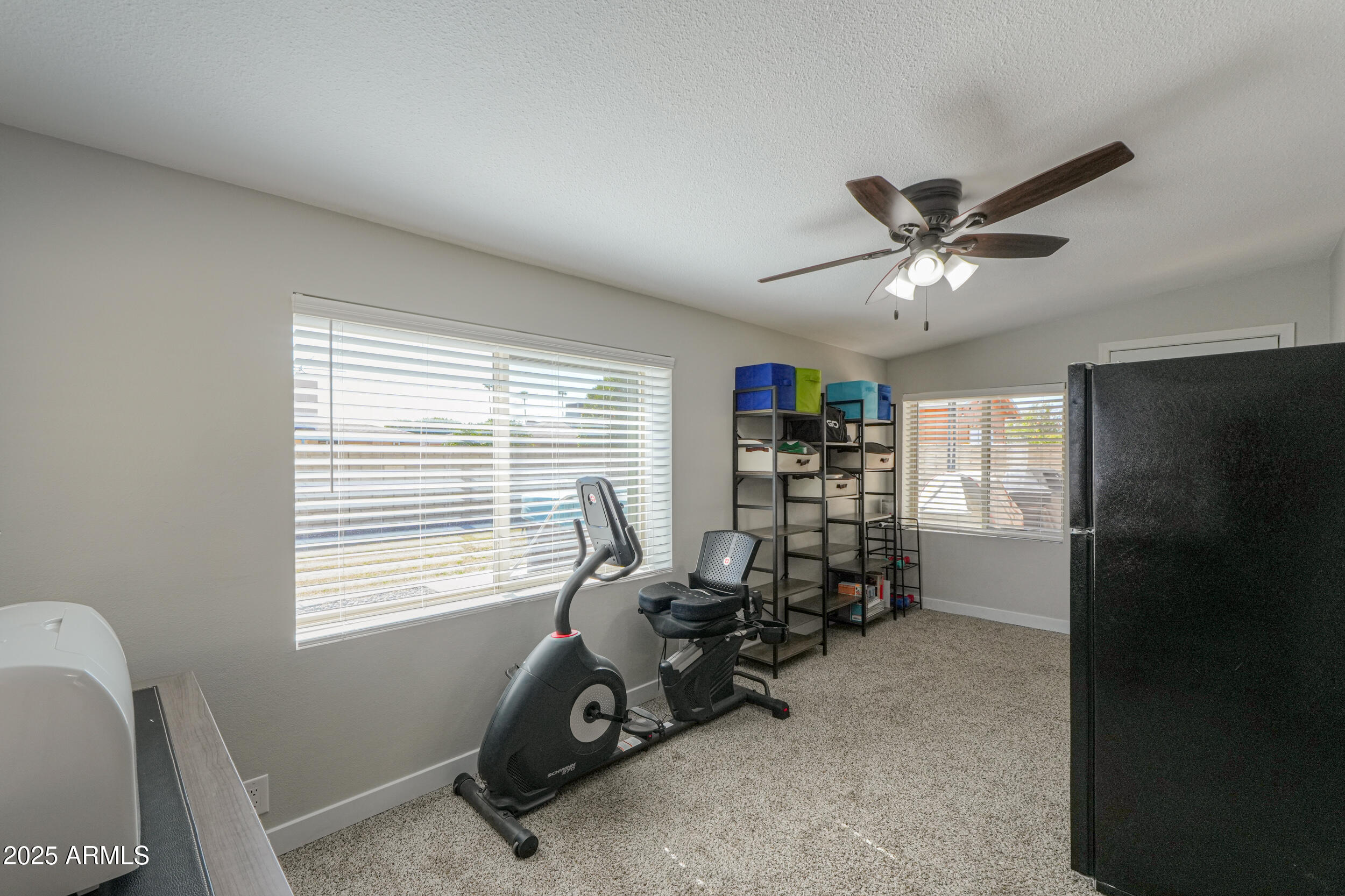 6319 E DUNCAN Street