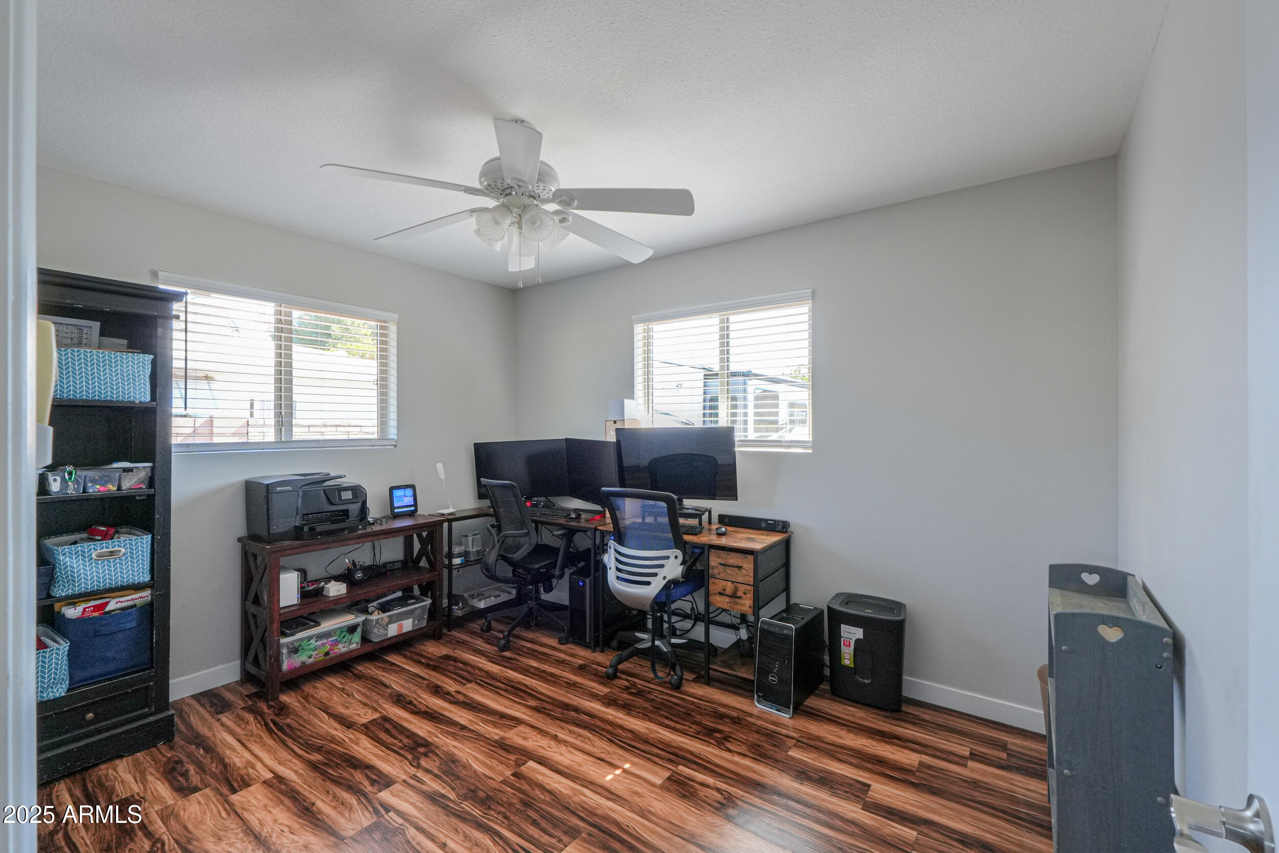 6319 E DUNCAN Street