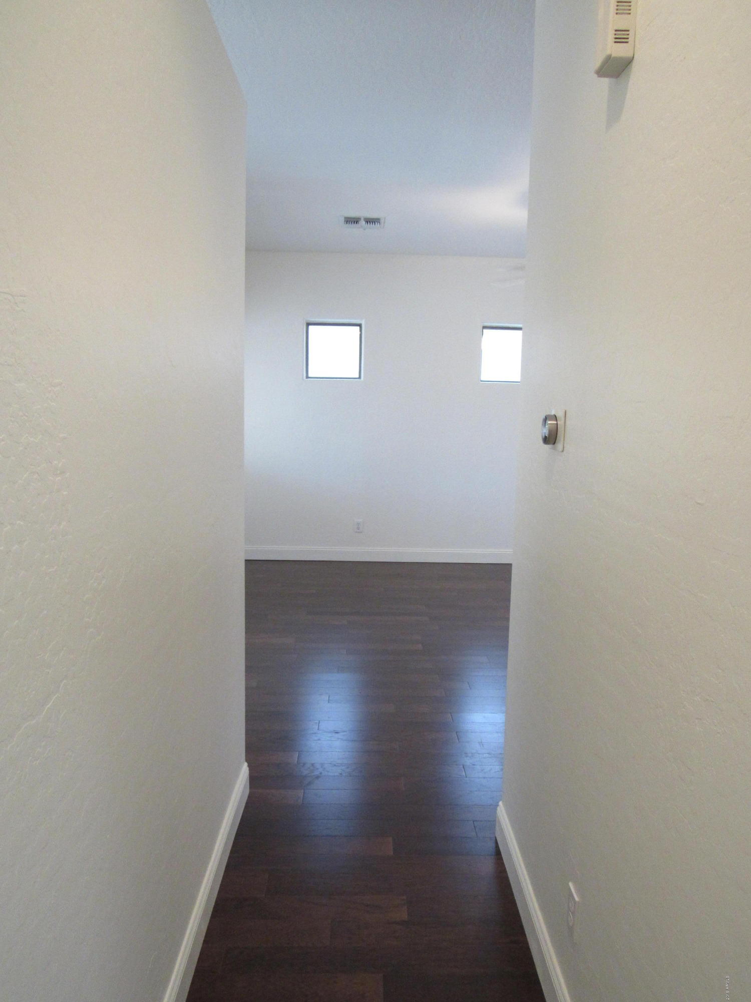 876 E SHEFFIELD Avenue