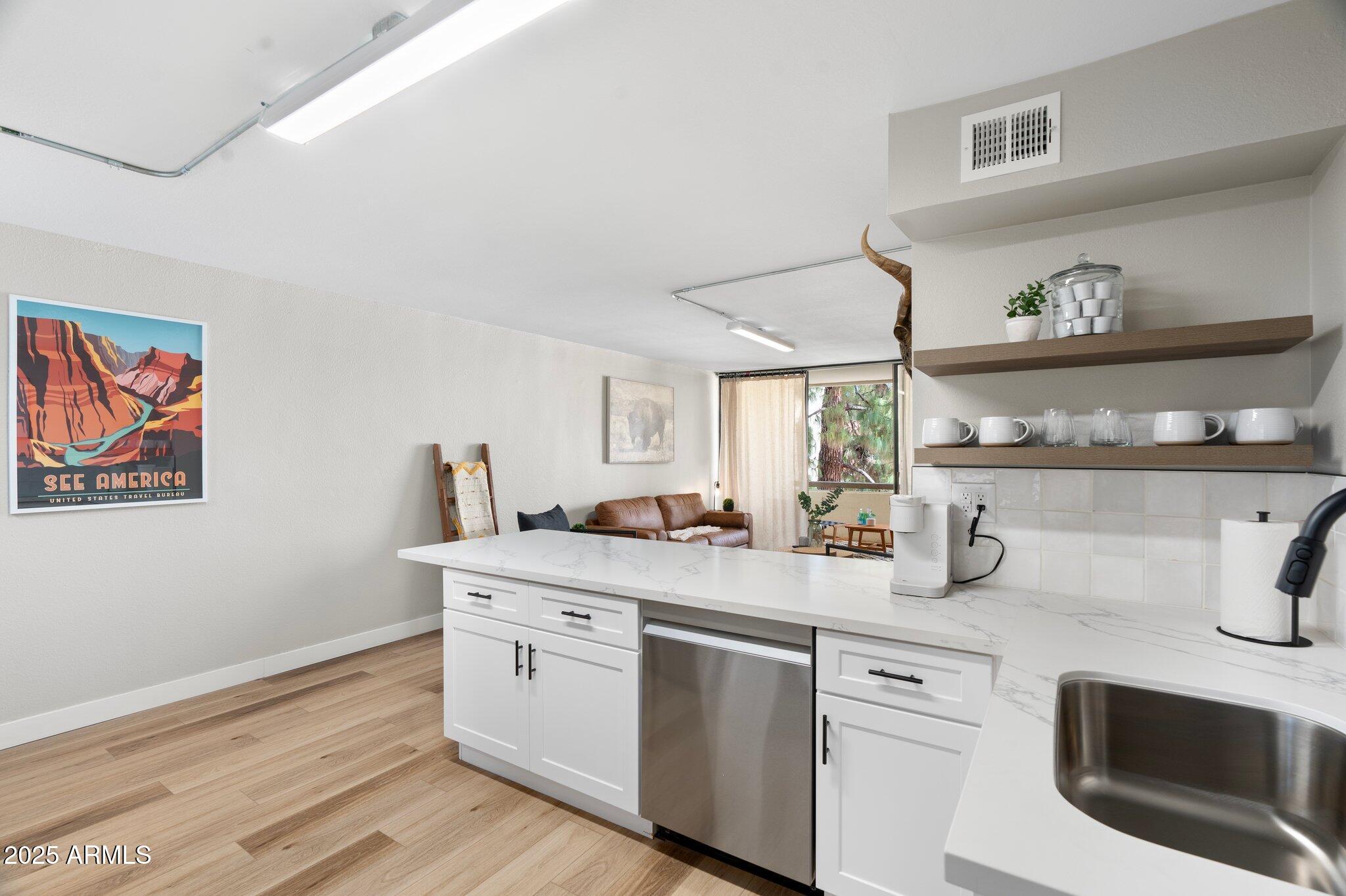 7625 E CAMELBACK Road, A336