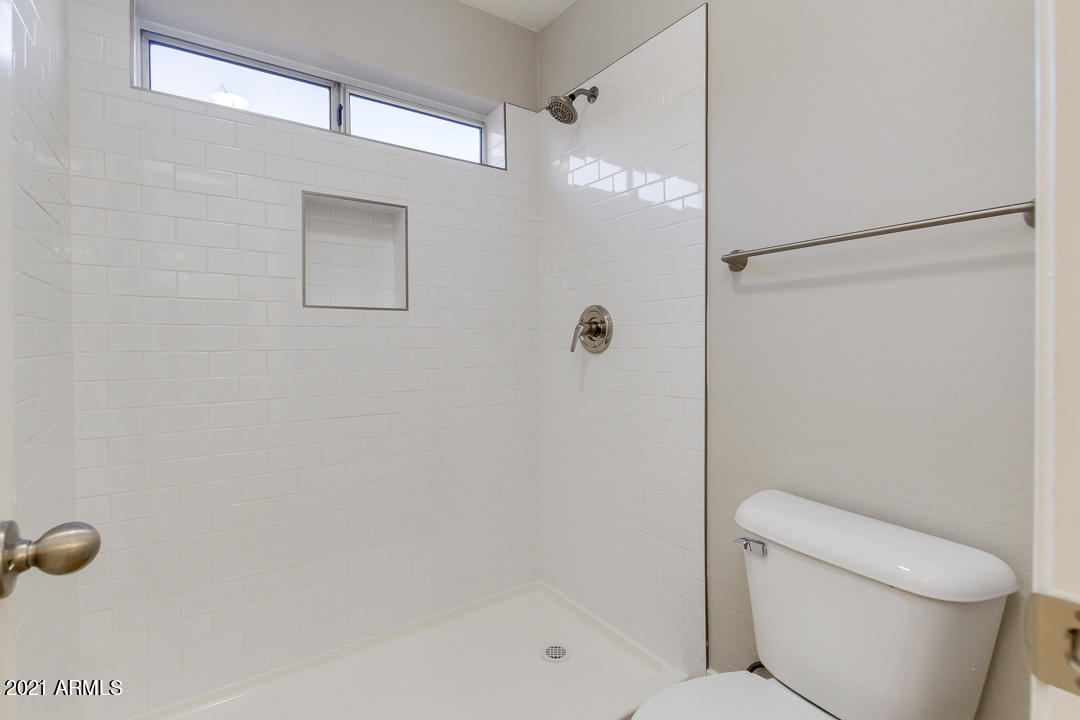 1770 W SAN REMO Street