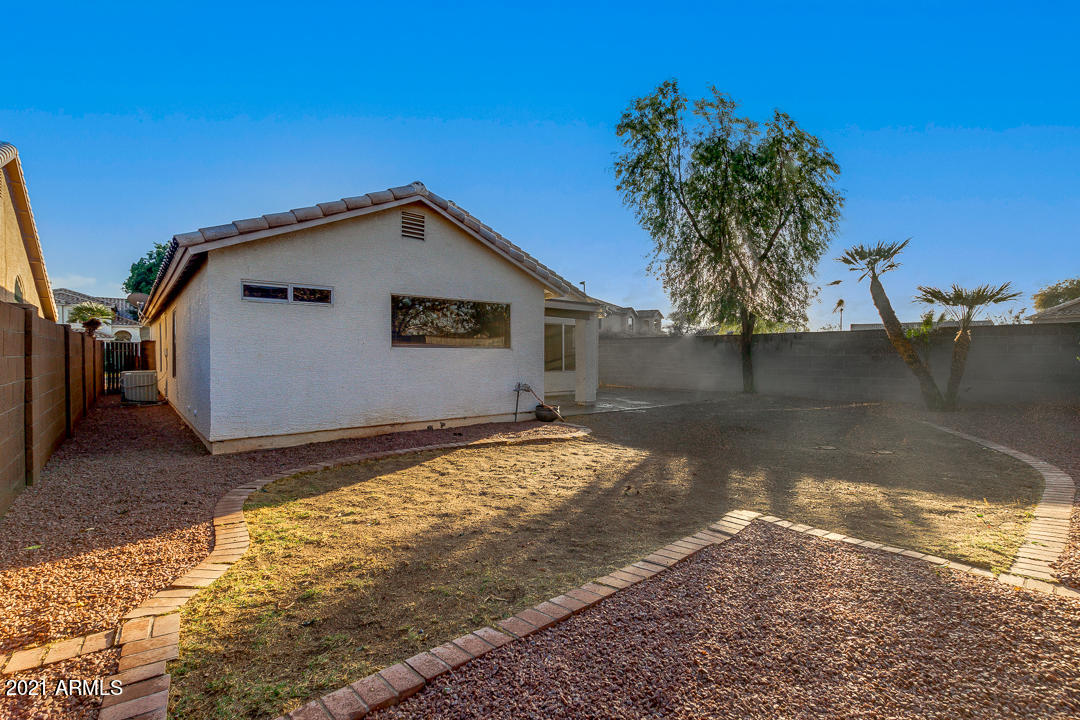 1770 W SAN REMO Street