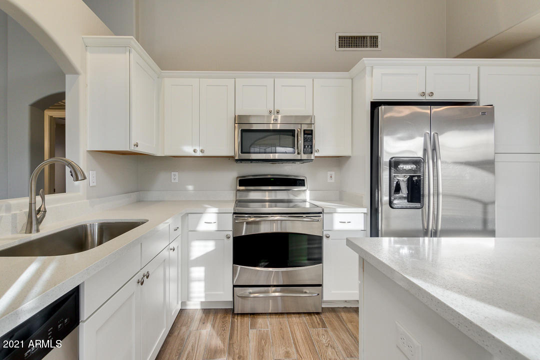 1770 W SAN REMO Street