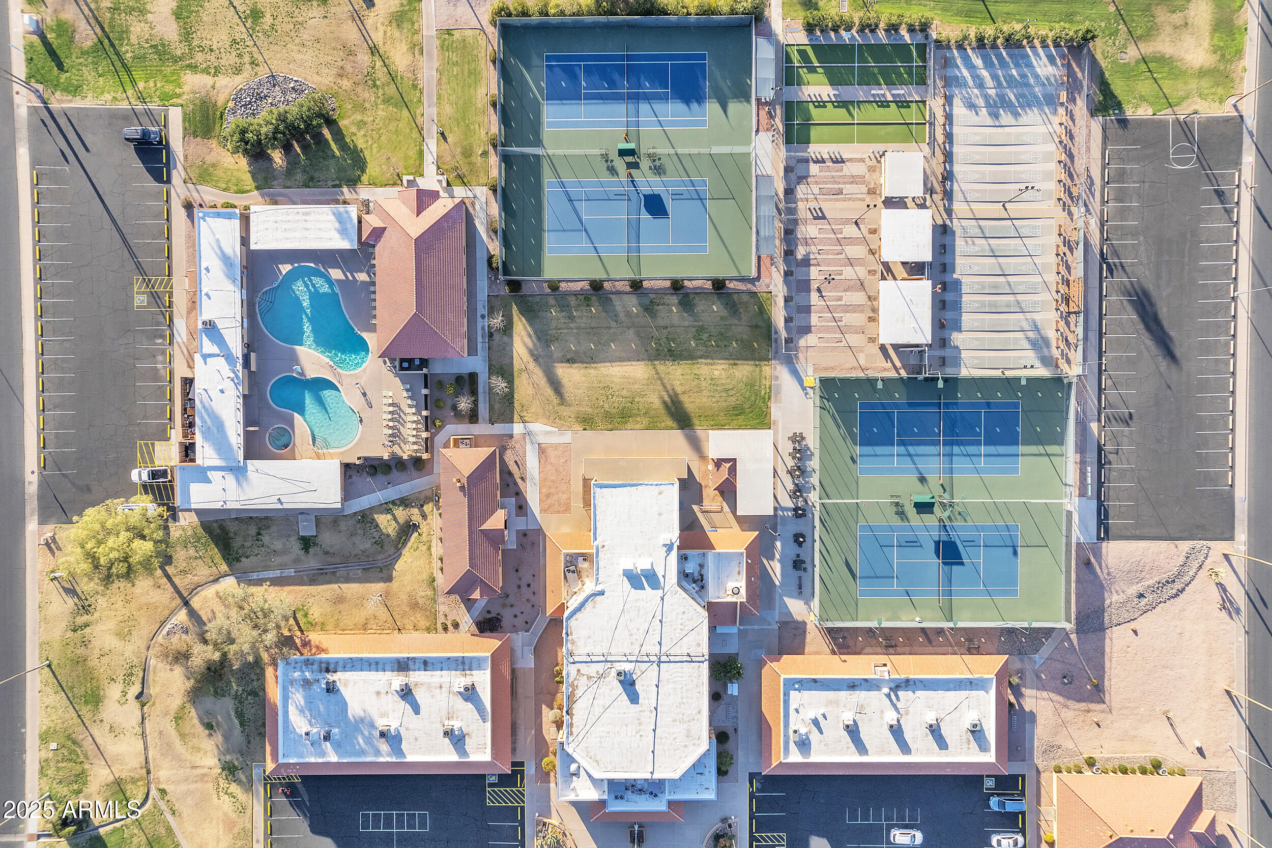 4720 E FLOSSMOOR Circle