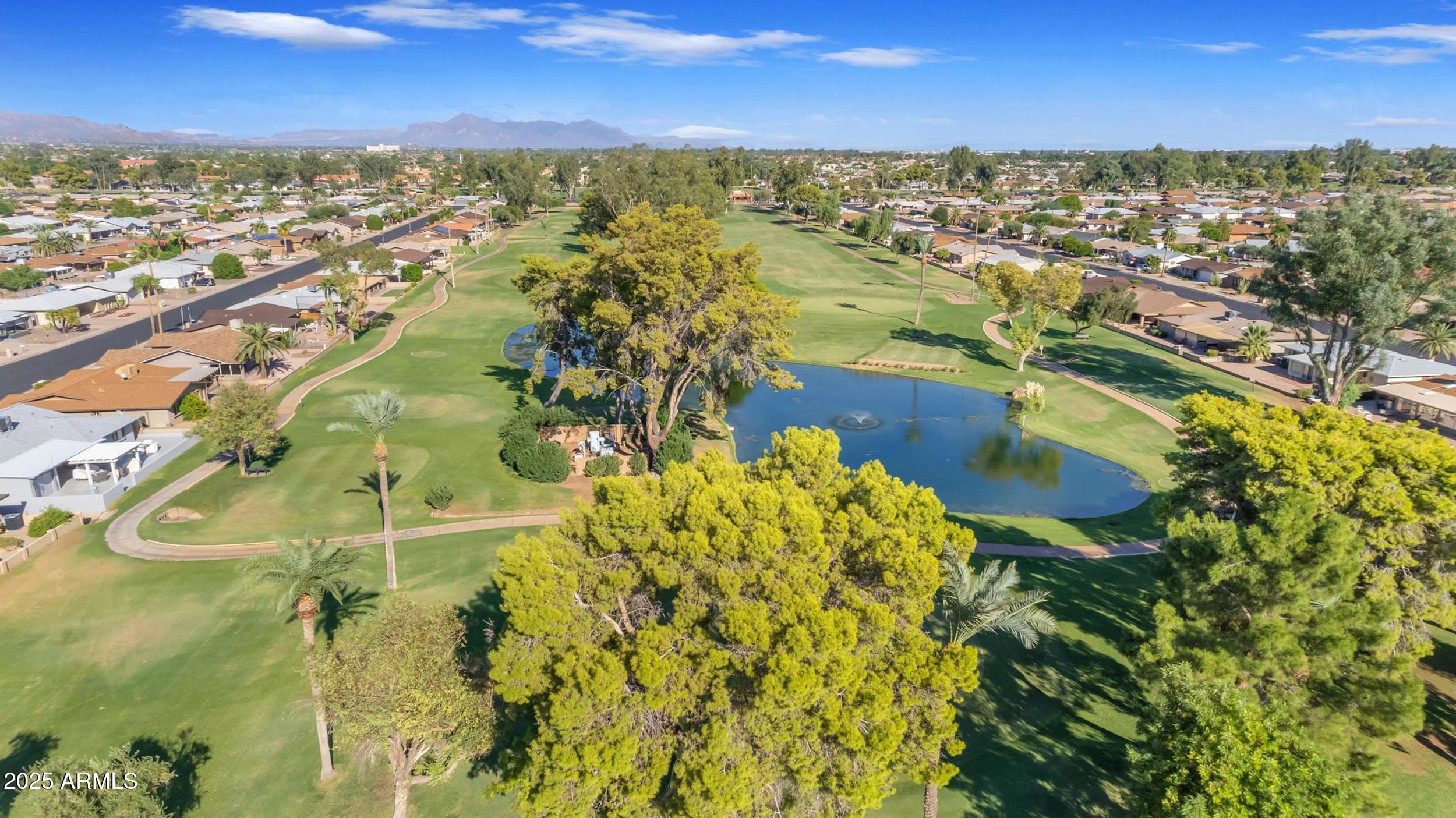 4720 E FLOSSMOOR Circle