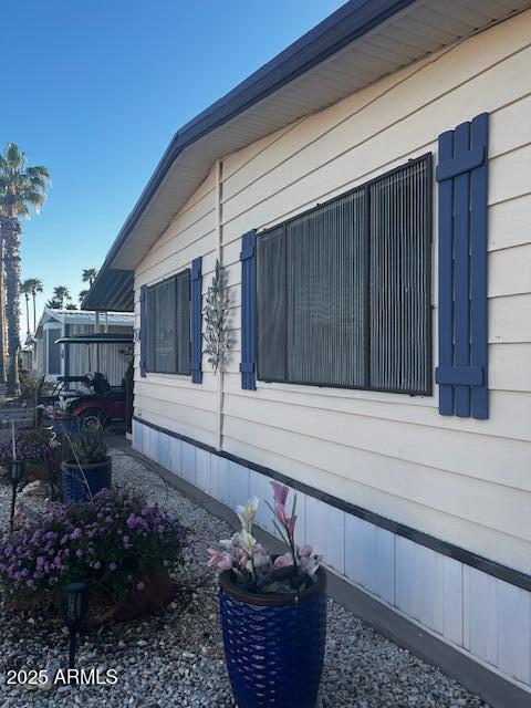 2175 W Southern Avenue, 200