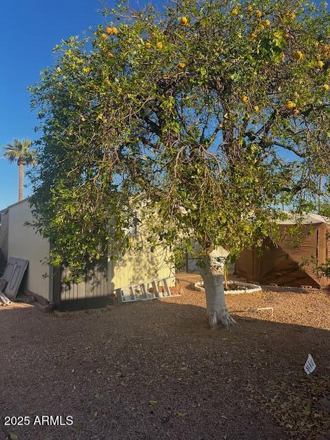 2175 W Southern Avenue, 200