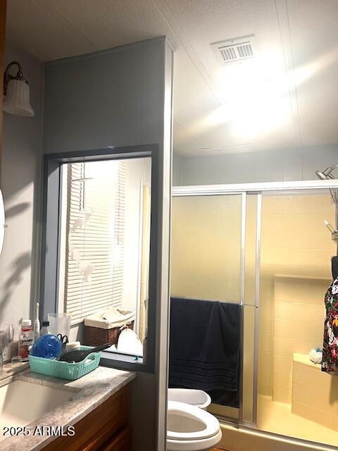 2175 W Southern Avenue, 200