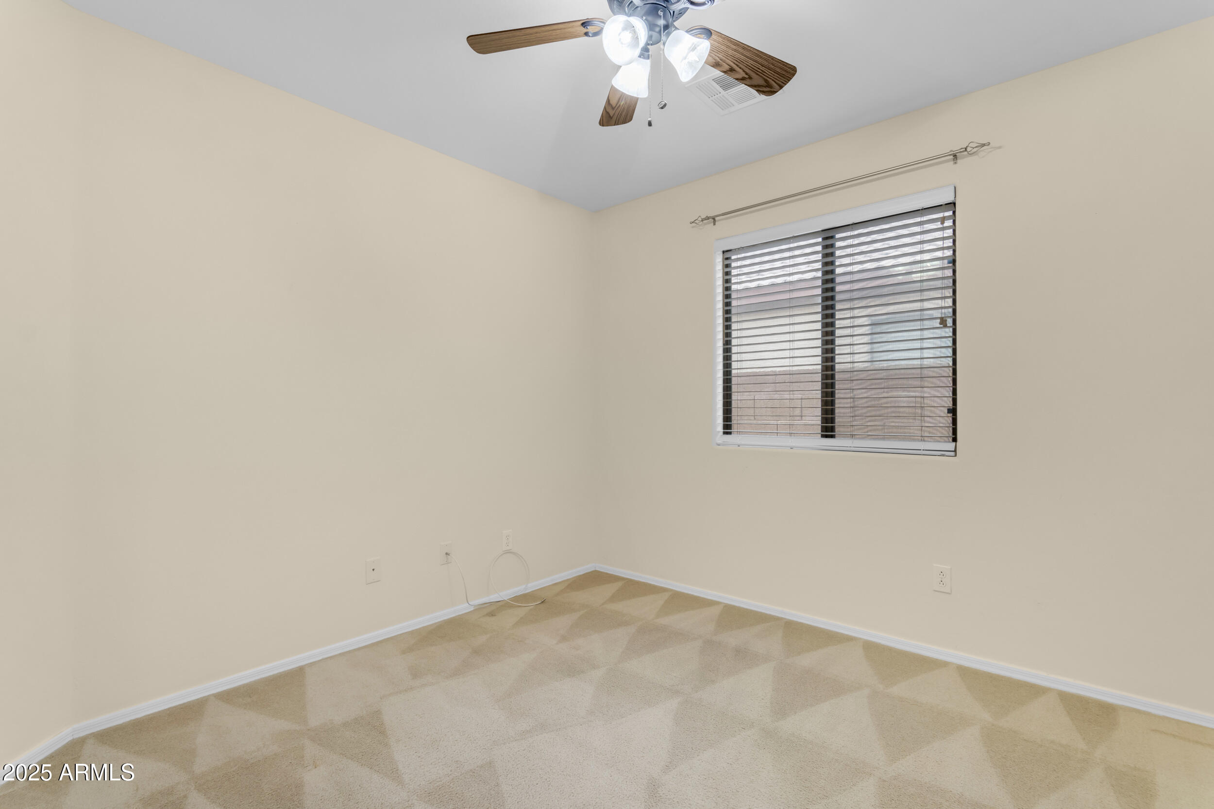 1285 E COTTONWOOD Road