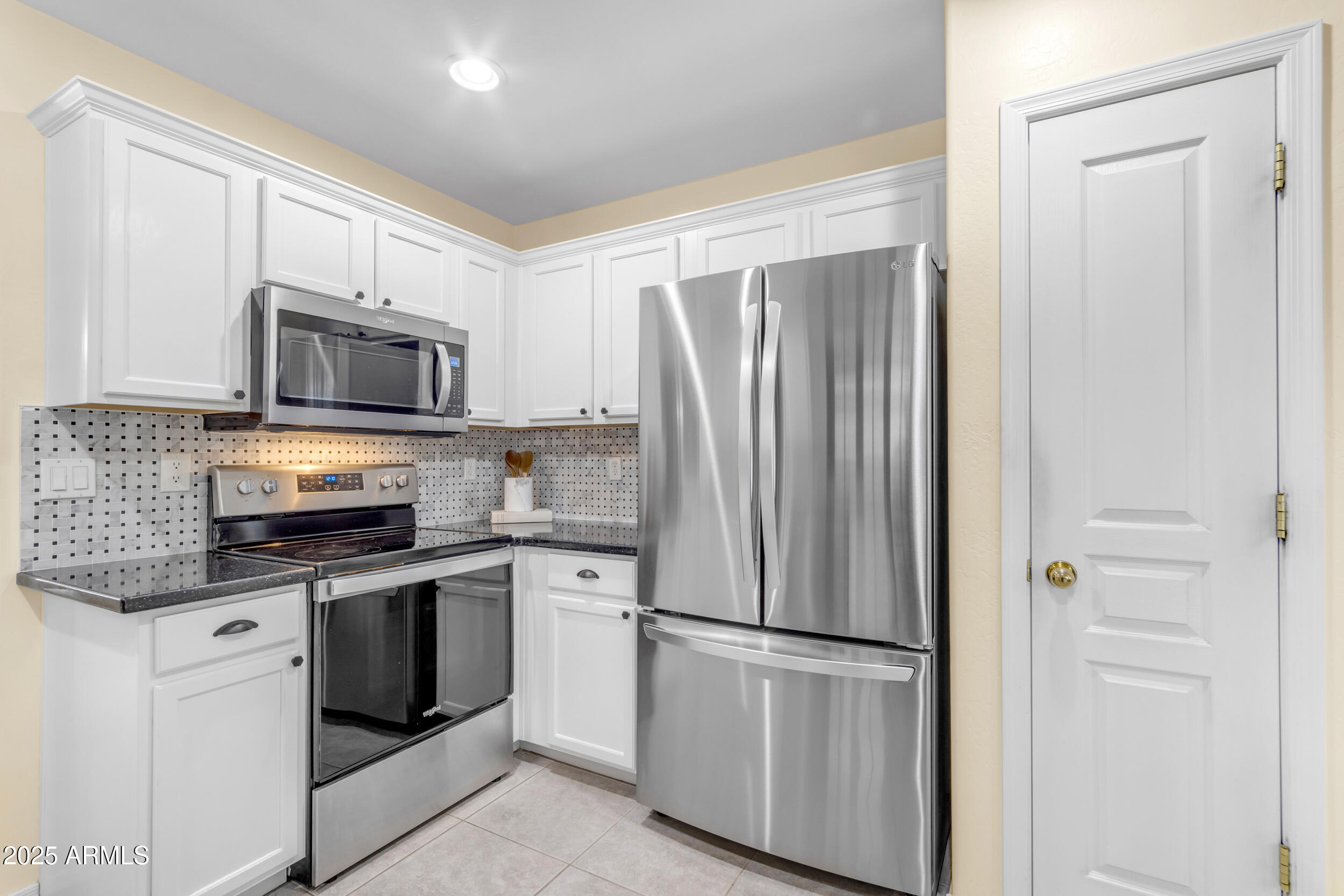 1285 E COTTONWOOD Road