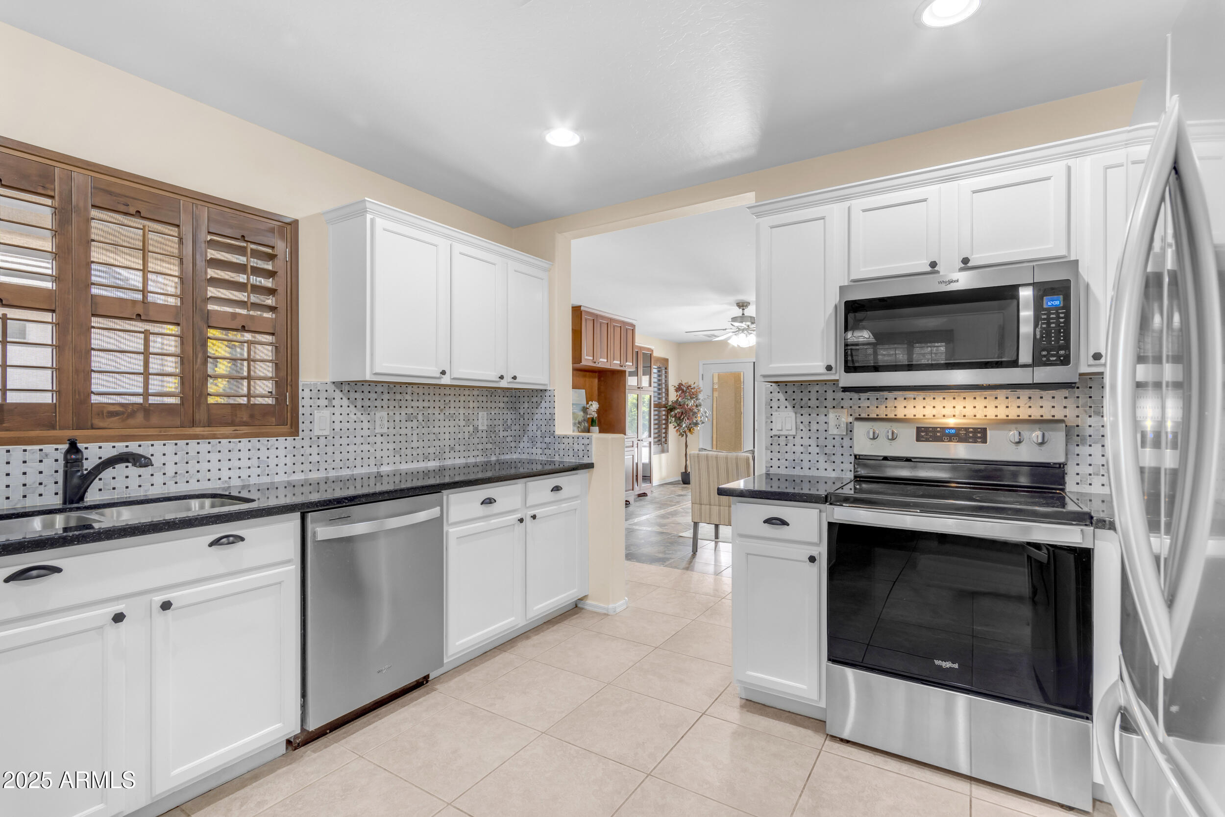 1285 E COTTONWOOD Road