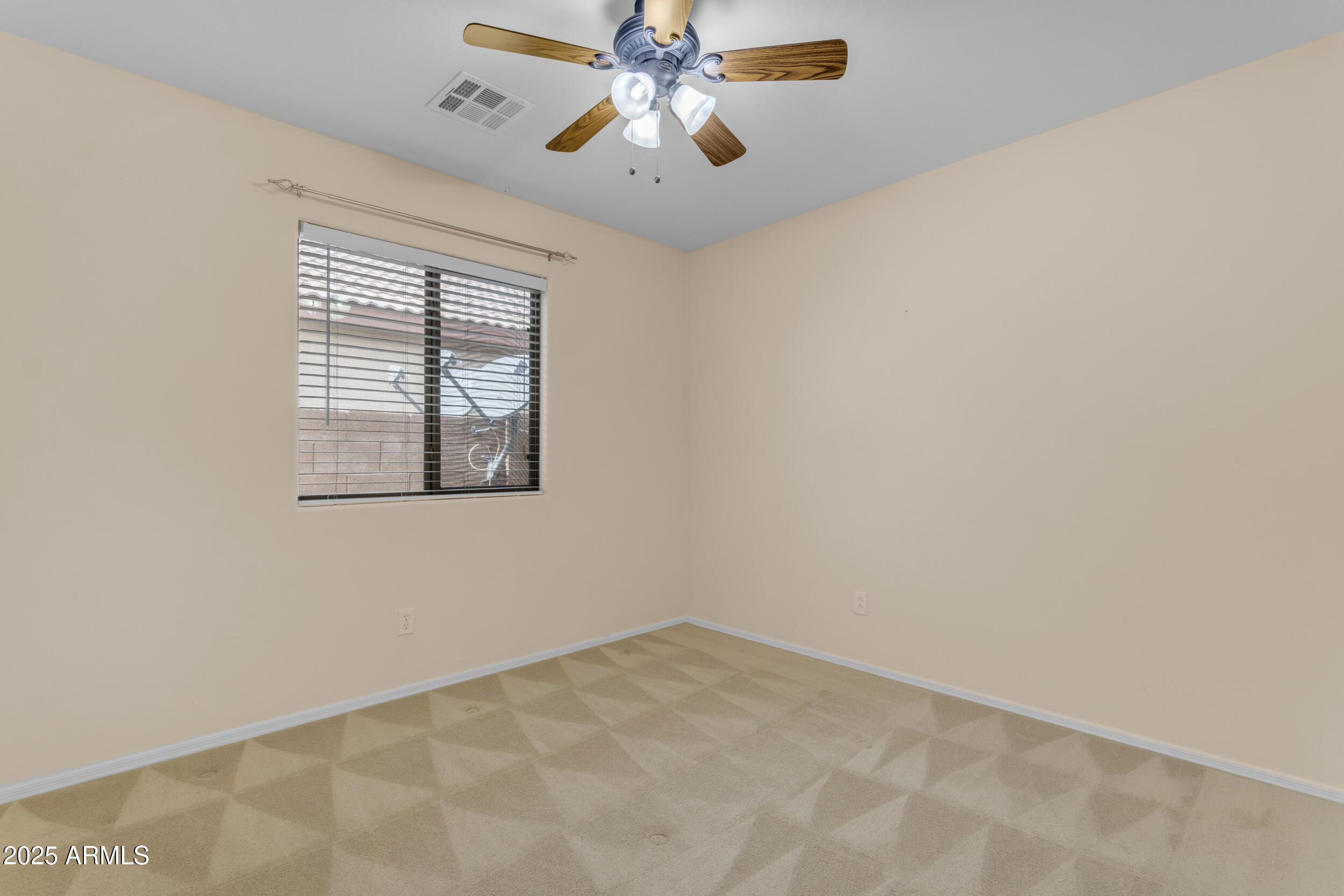 1285 E COTTONWOOD Road