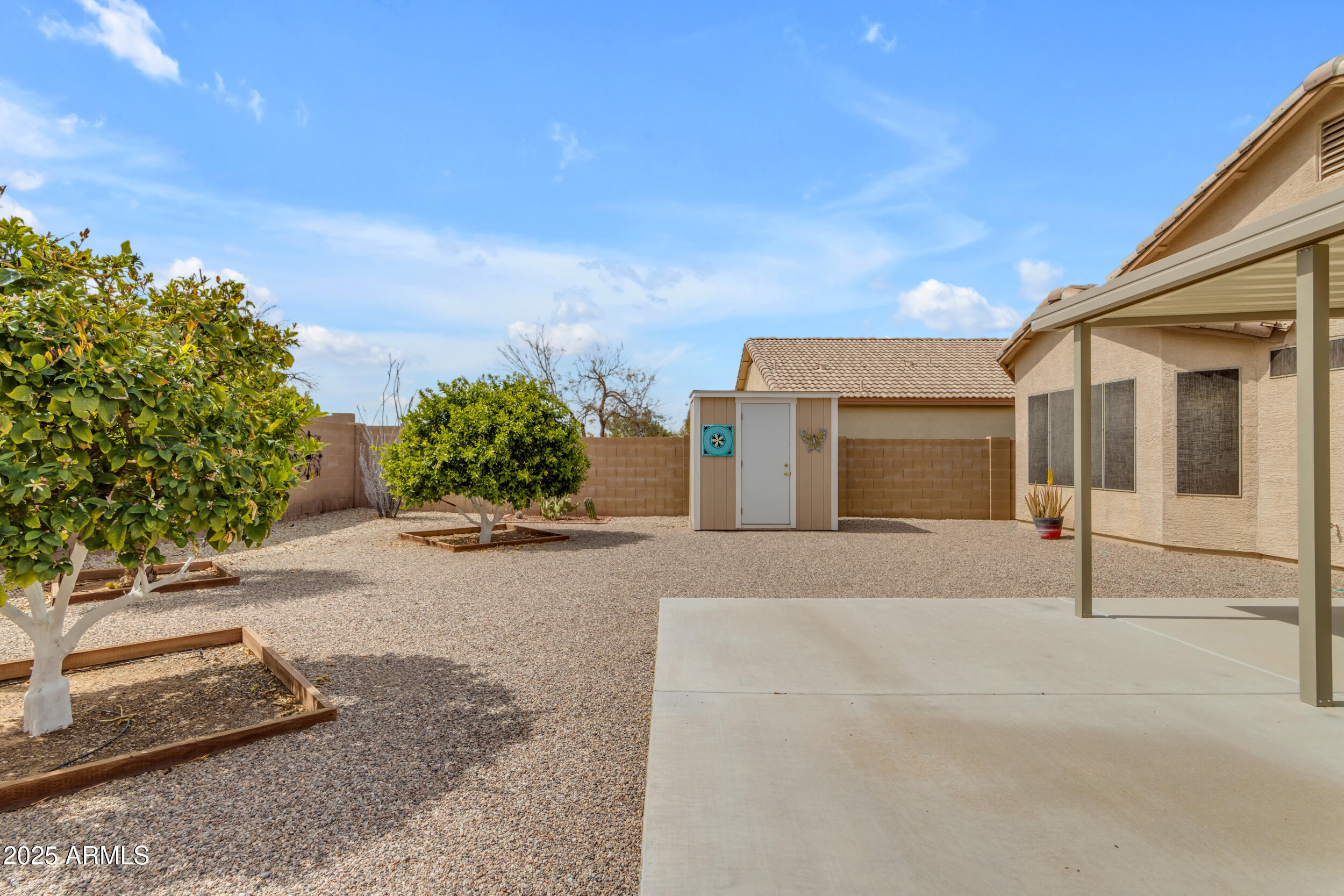 1285 E COTTONWOOD Road