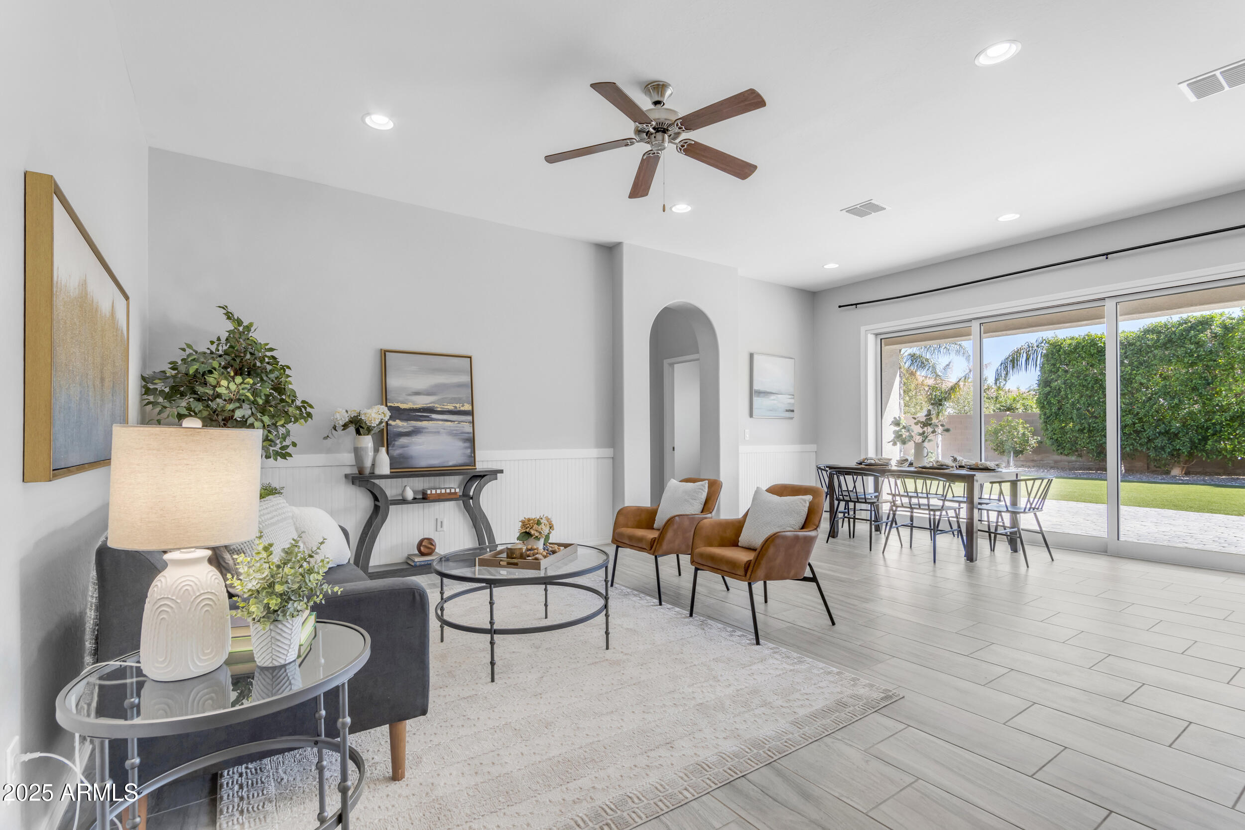 22473 E CREEKSIDE Lane