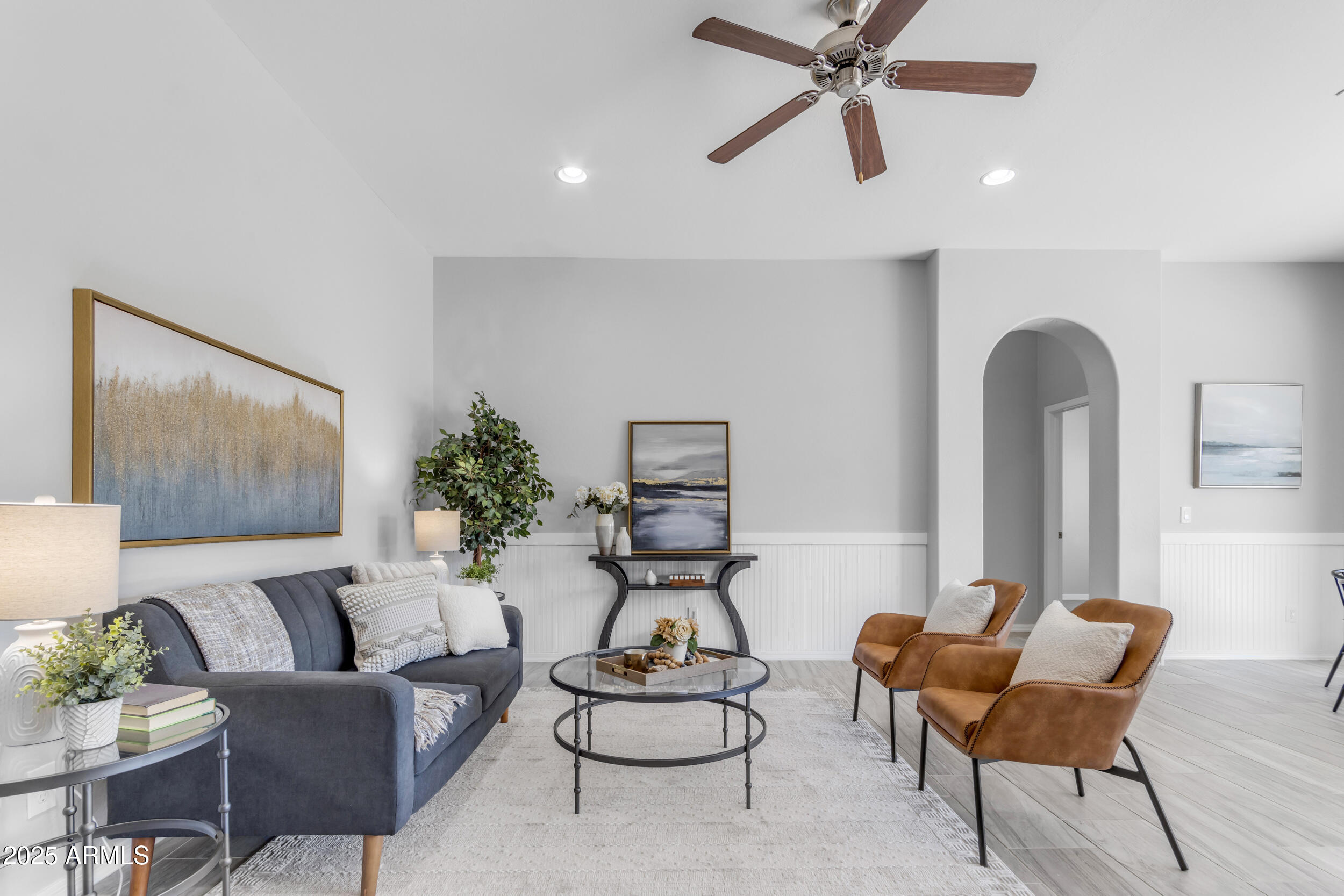 22473 E CREEKSIDE Lane