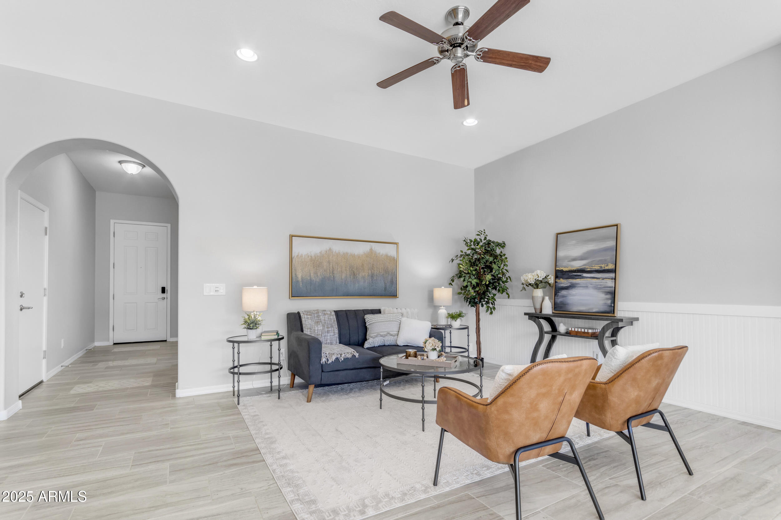 22473 E CREEKSIDE Lane