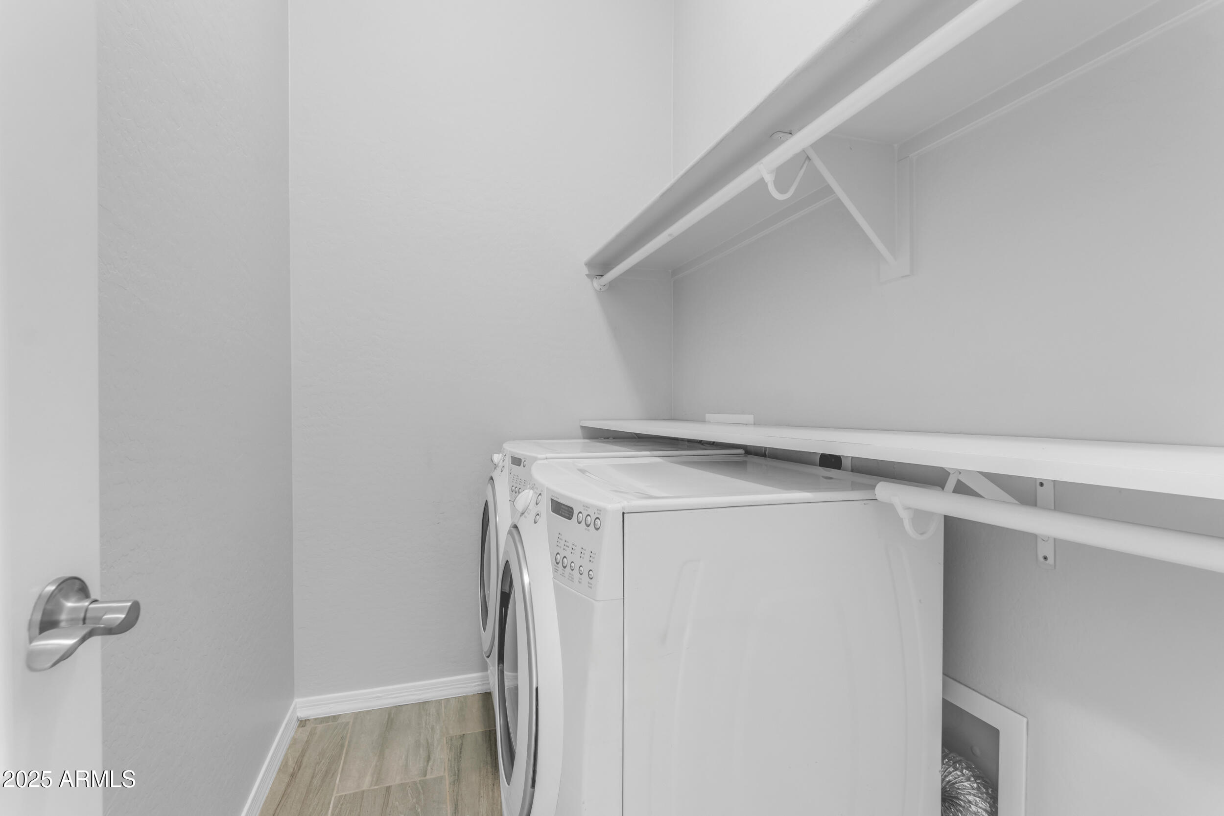 22473 E CREEKSIDE Lane