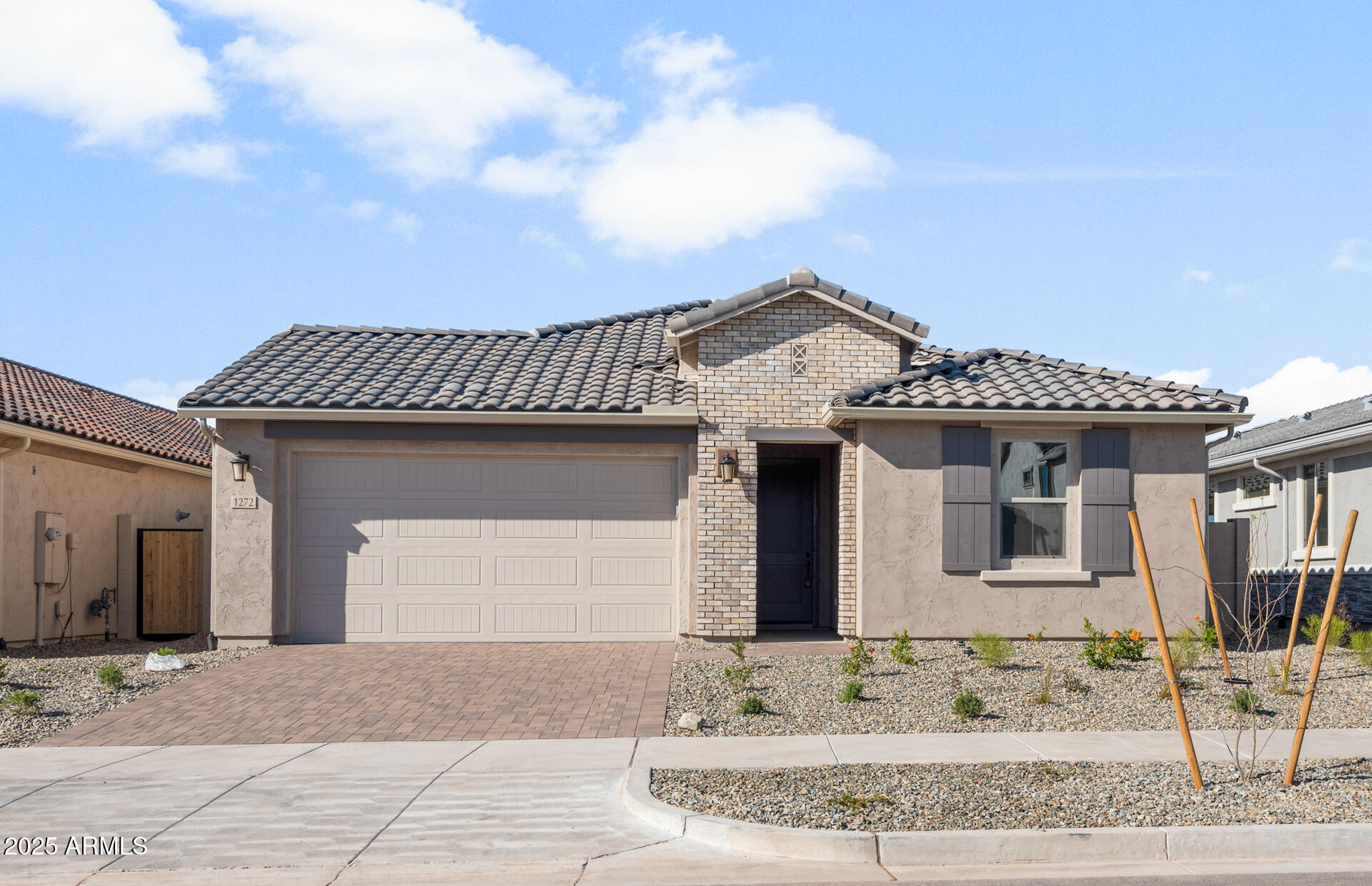 1272 W TREASURE Trail