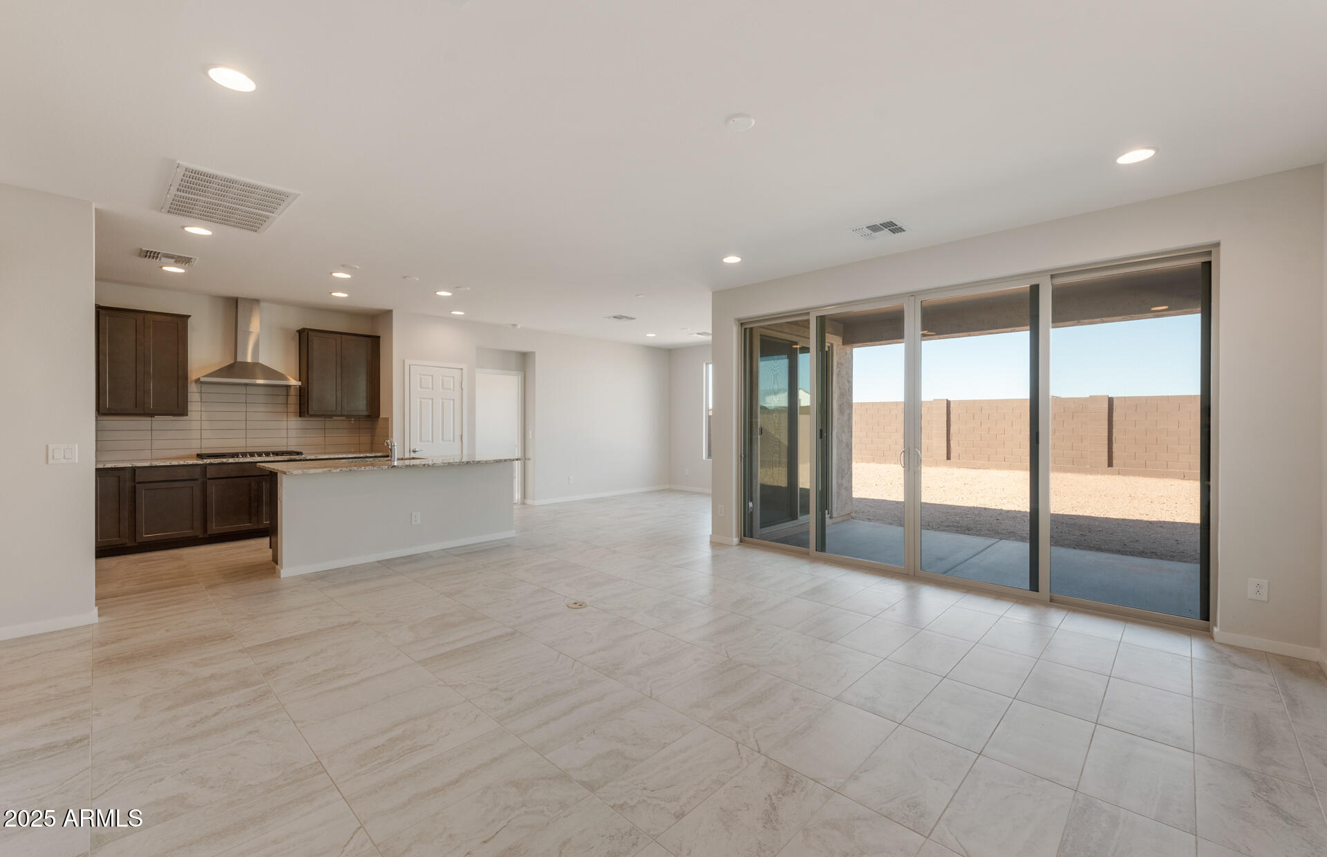 1272 W TREASURE Trail