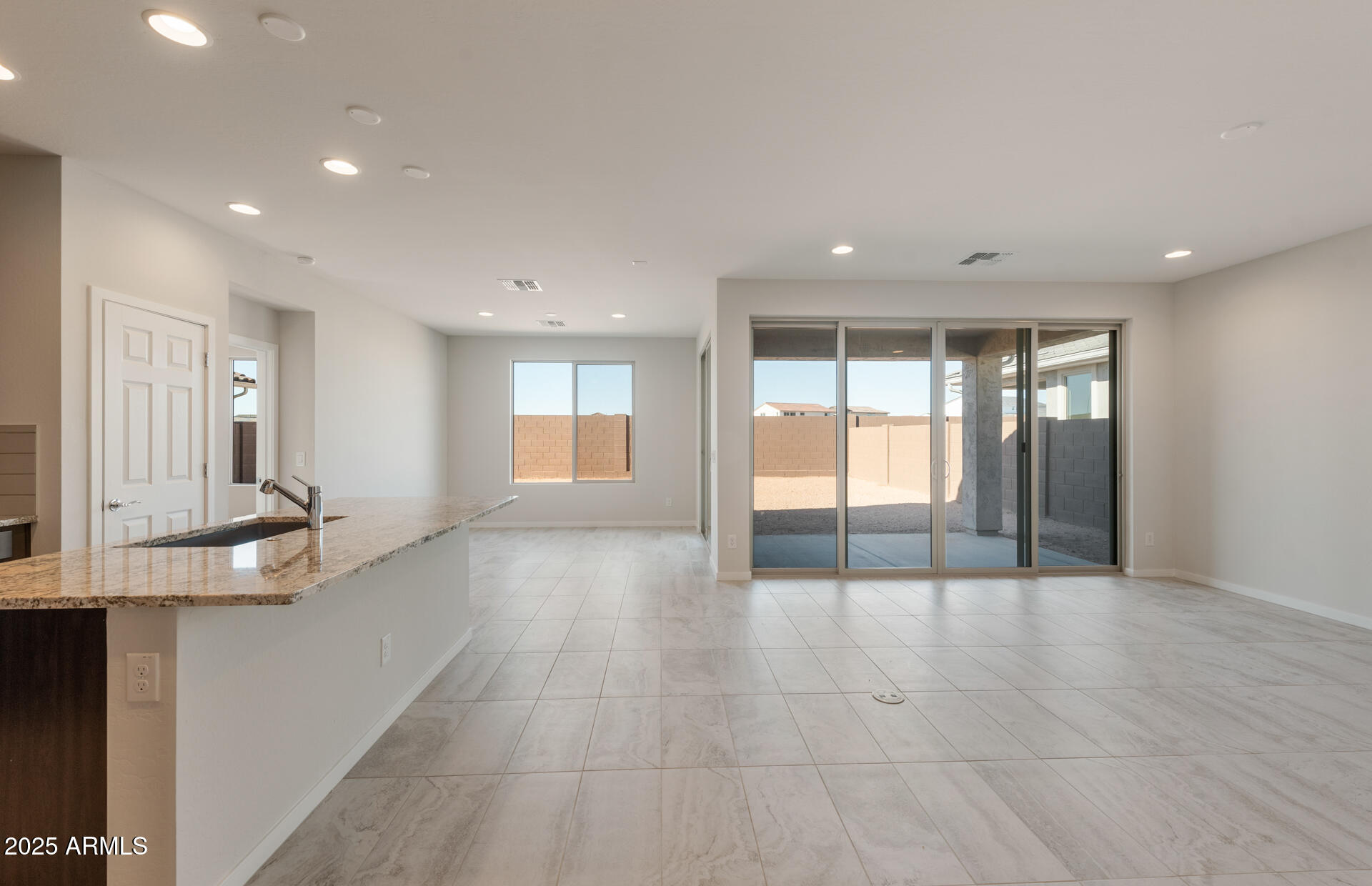 1272 W TREASURE Trail