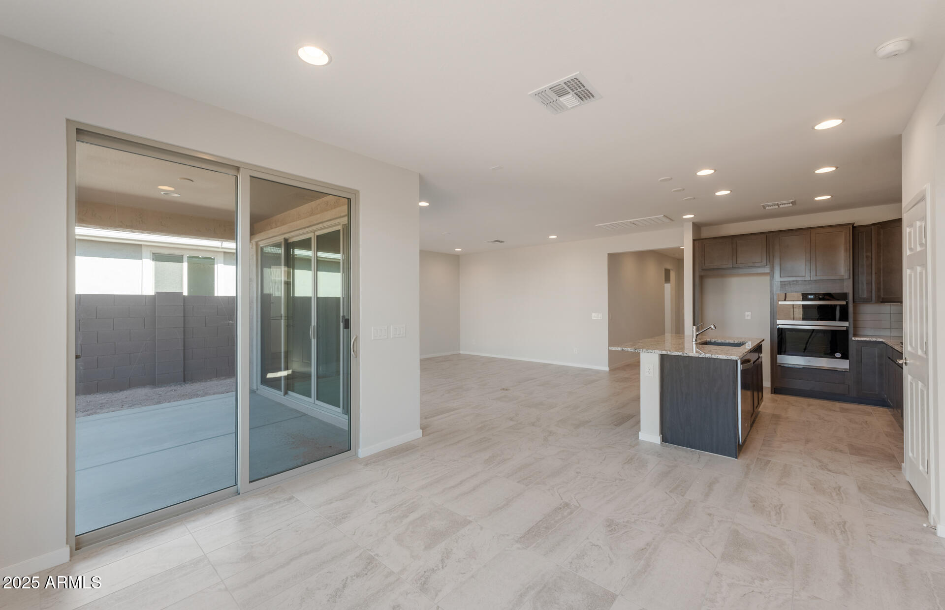 1272 W TREASURE Trail